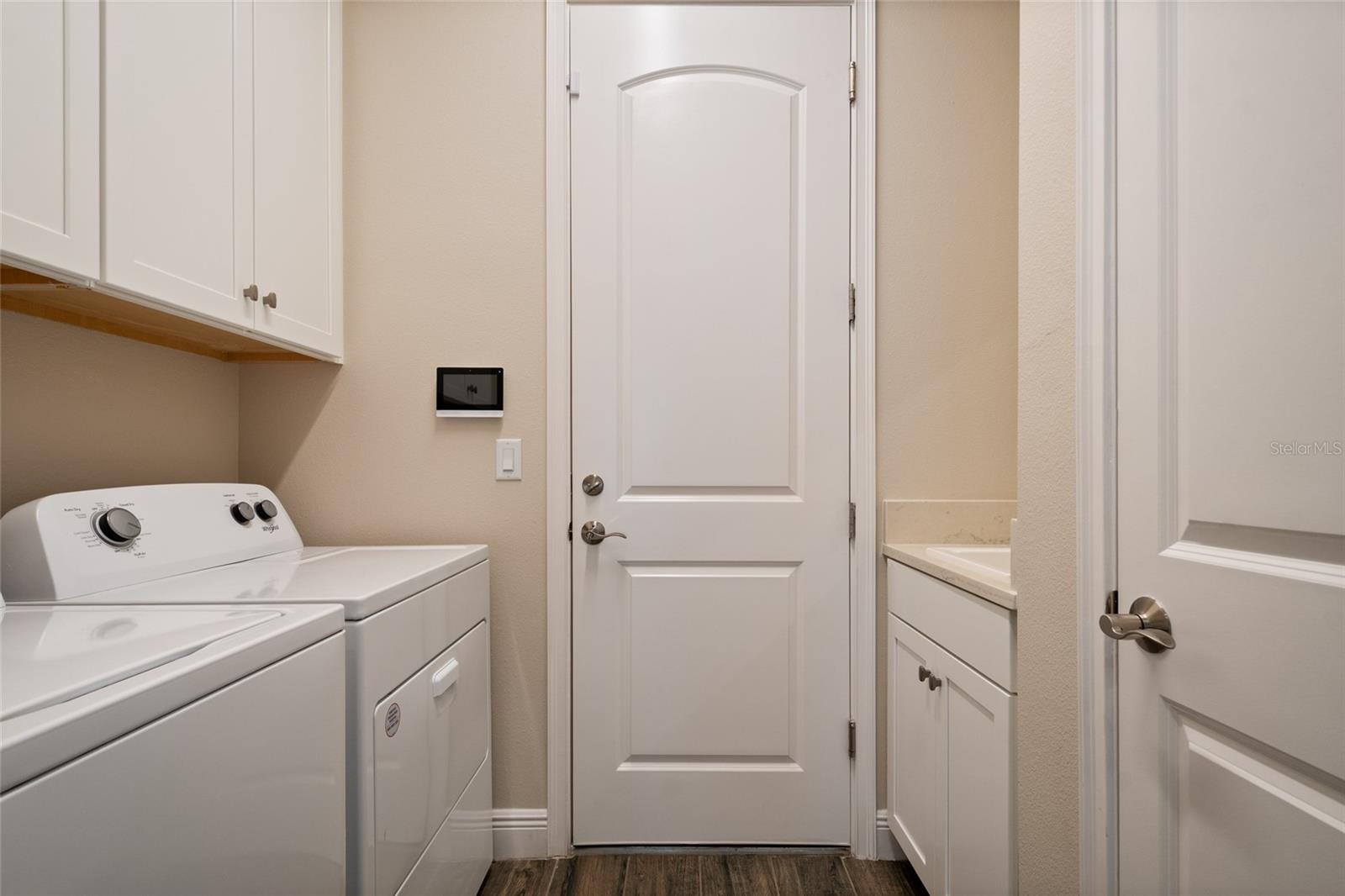 Listing photo id 51 for 13500 Abberwick Drive