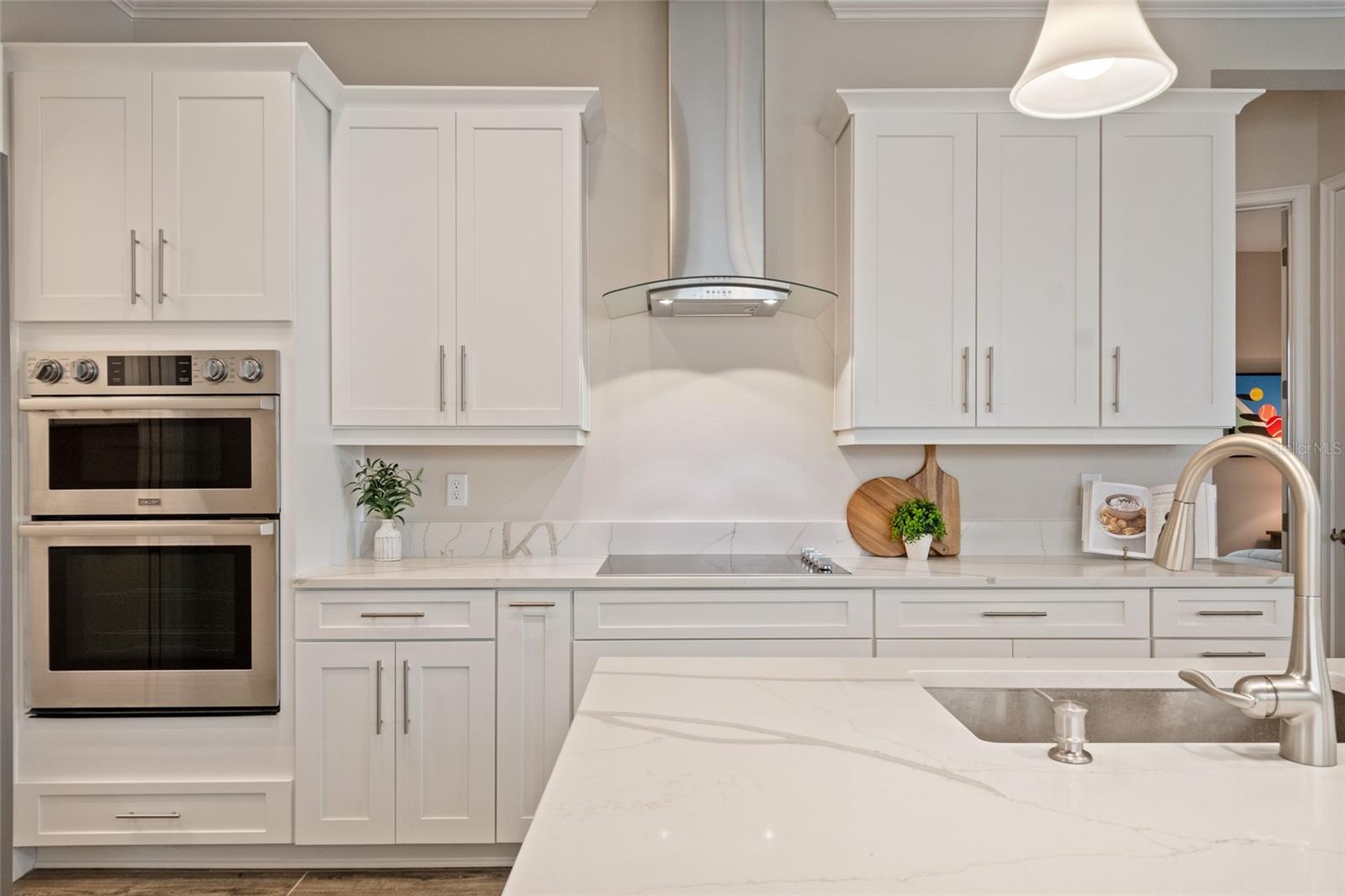 Listing photo id 6 for 13500 Abberwick Drive