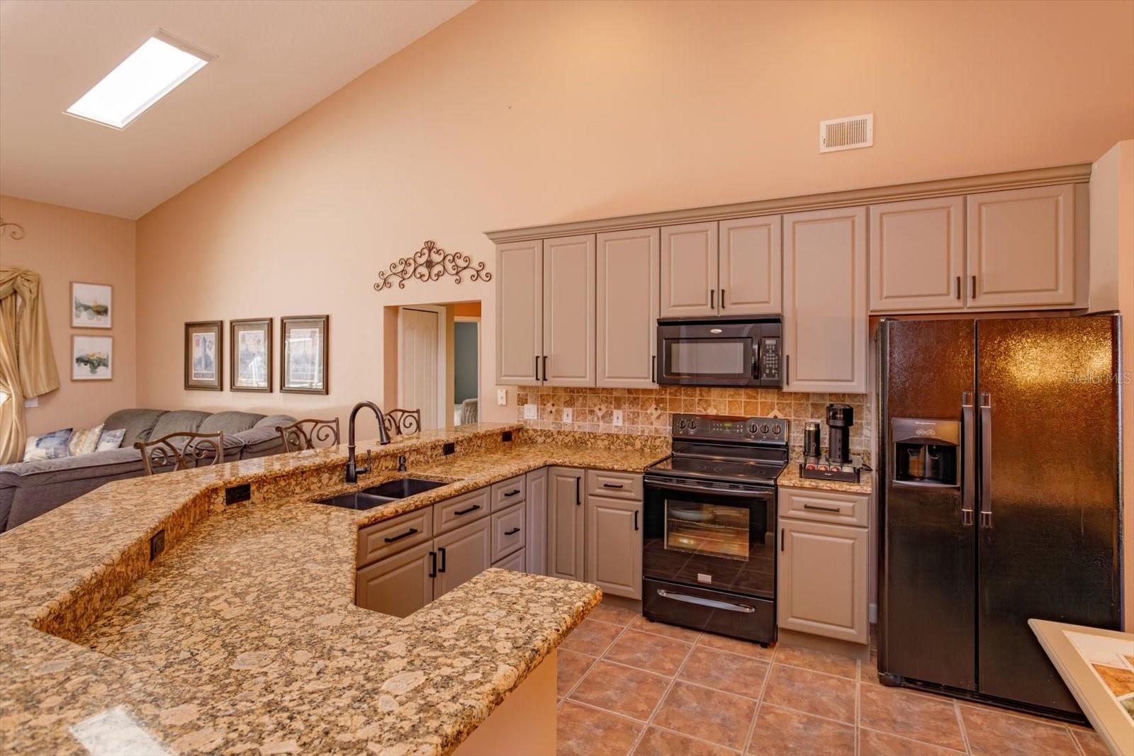 Image 11 of 36 For 6698 Sylvan Woods Drive