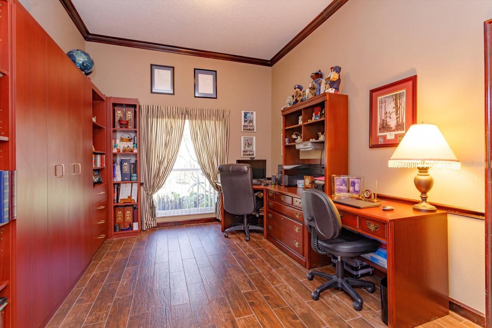 Image 25 of 36 For 6698 Sylvan Woods Drive