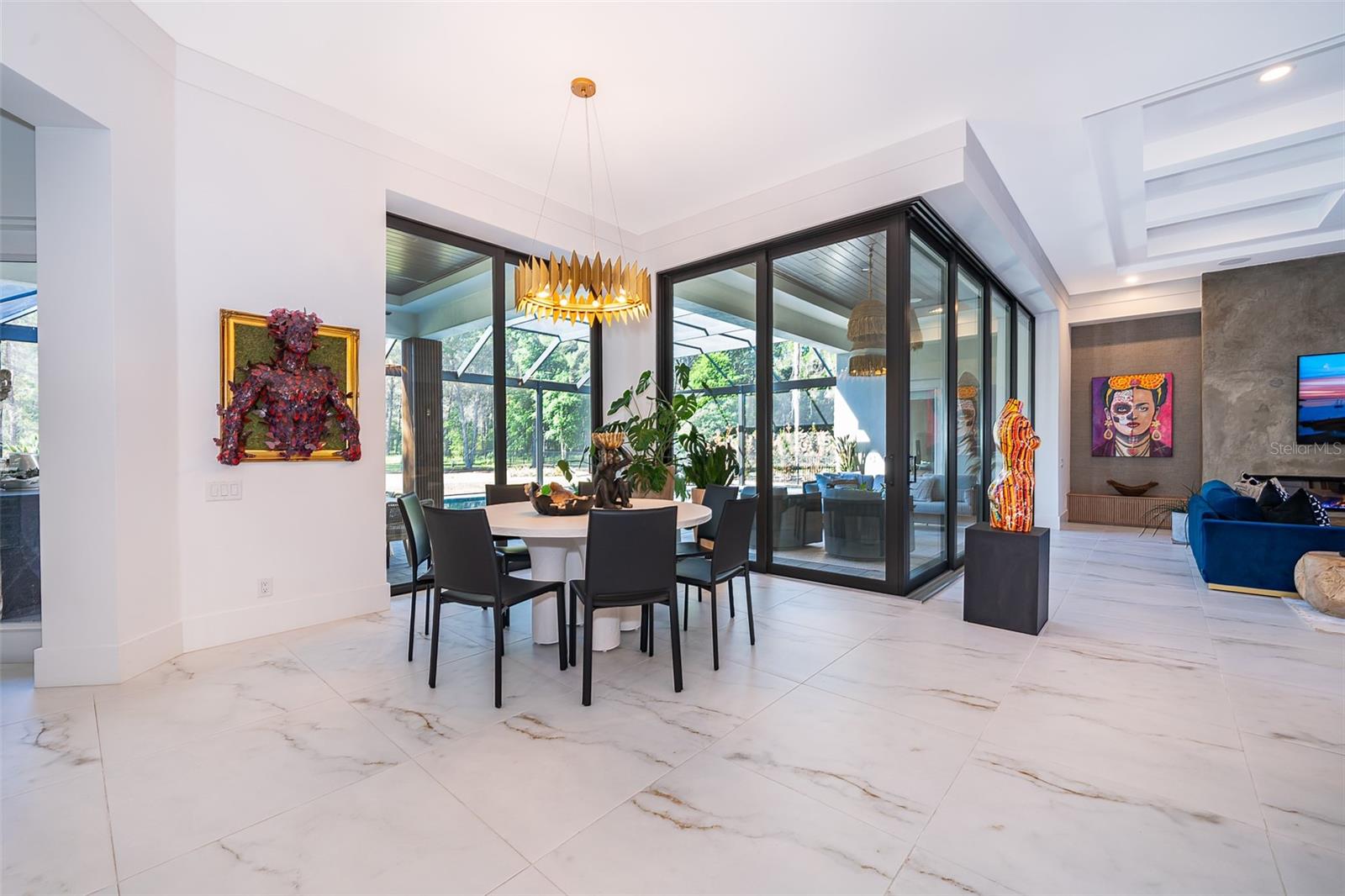 Image 17 of 59 For 15210 Pendio Drive