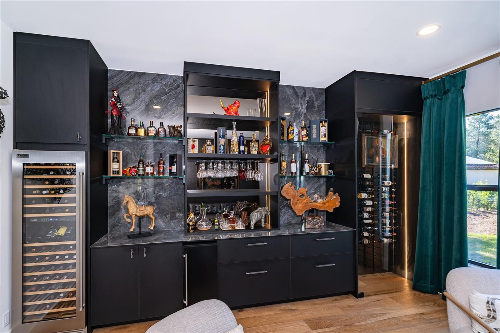 Image 20 of 59 For 15210 Pendio Drive