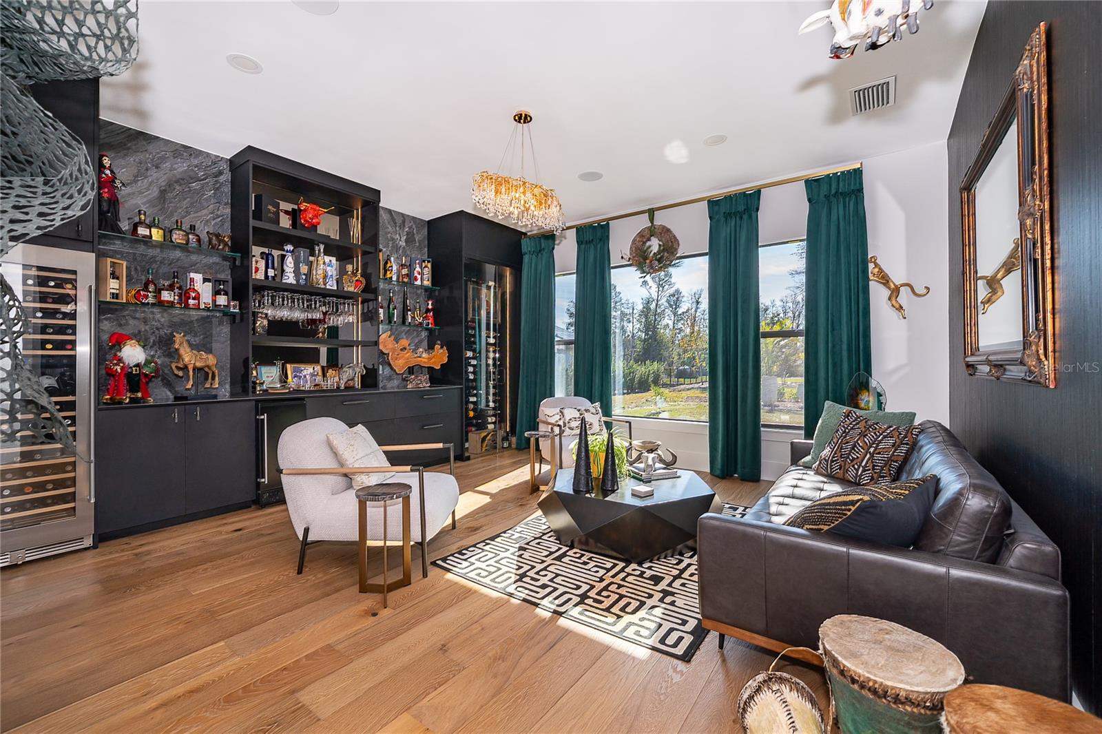 Image 21 of 59 For 15210 Pendio Drive