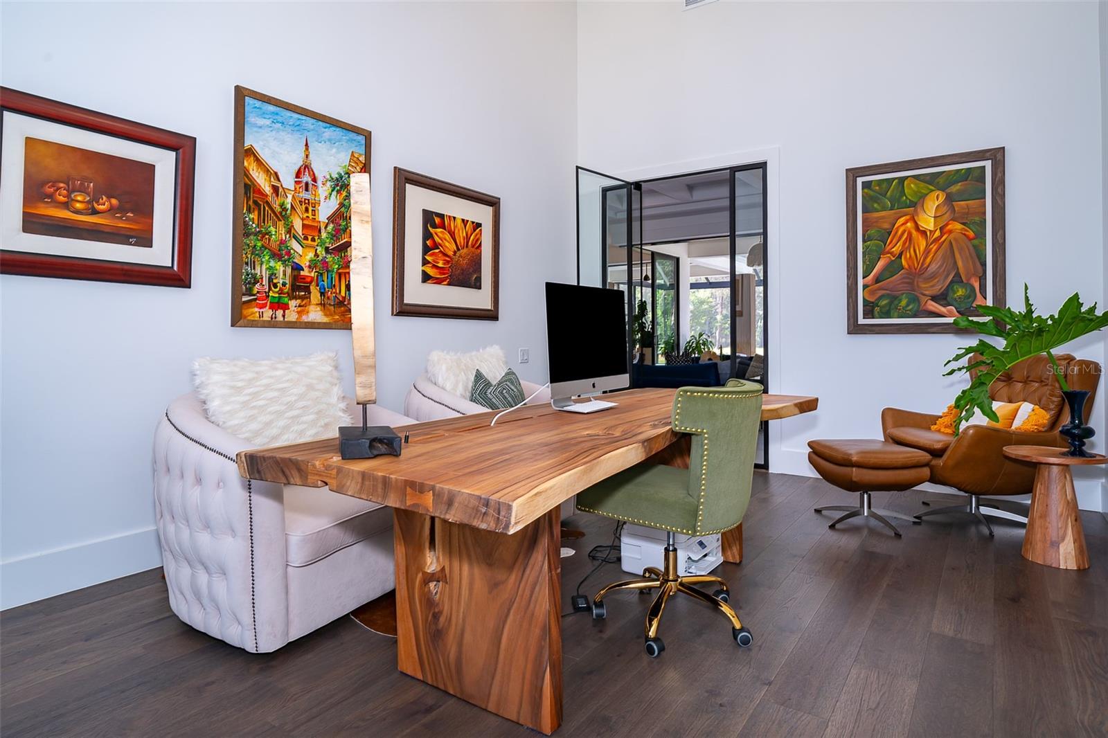 Image 23 of 59 For 15210 Pendio Drive