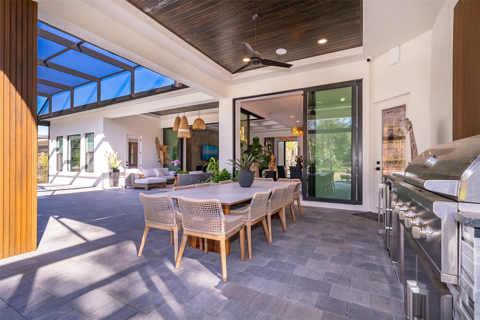 Image 43 of 59 For 15210 Pendio Drive