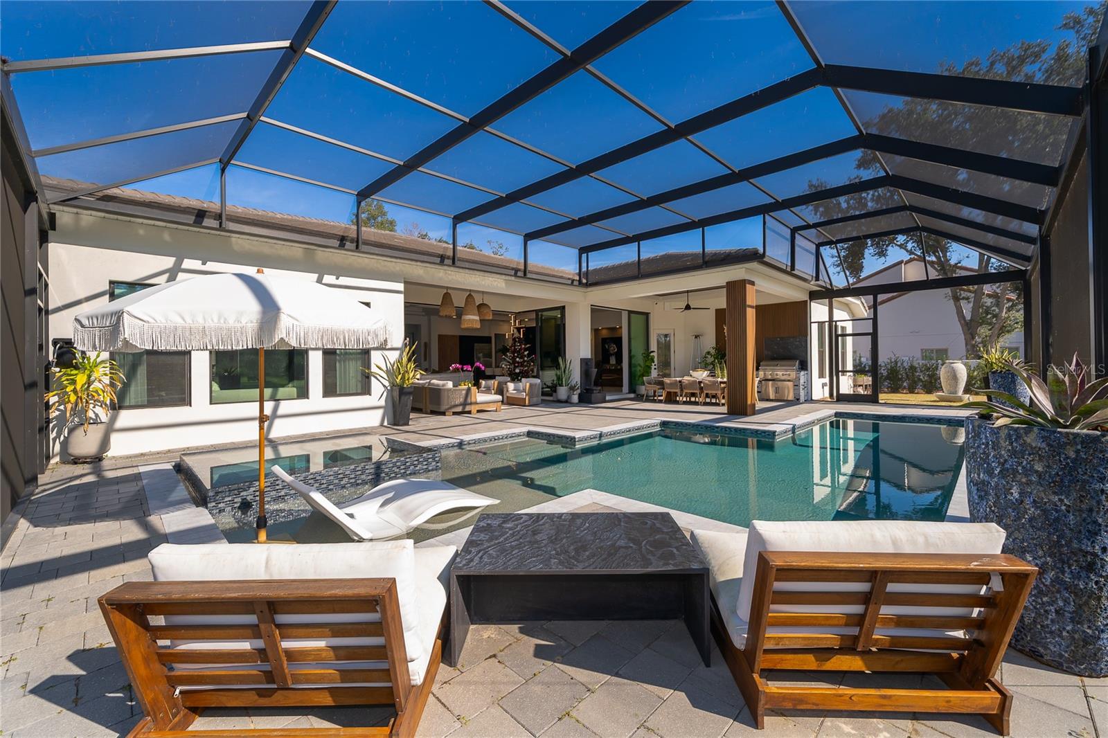 Image 50 of 59 For 15210 Pendio Drive