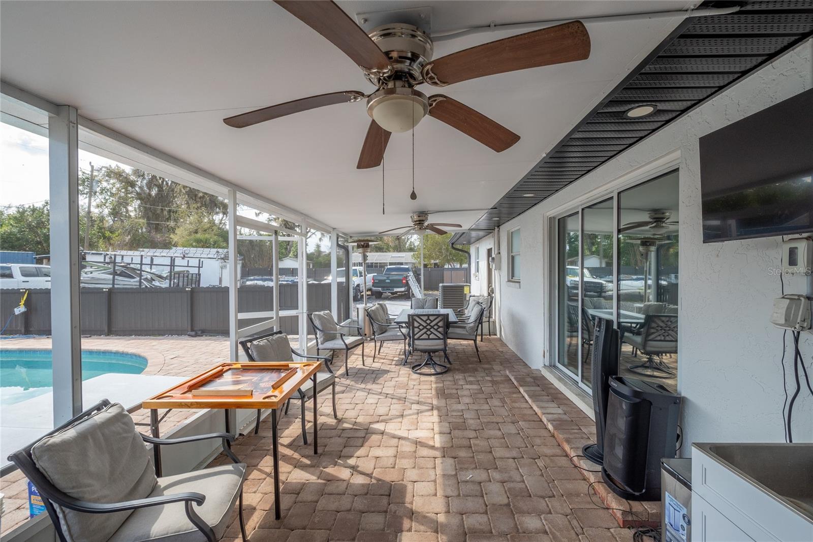 Image 10 of 50 For 1805 Saint Charles Terrace