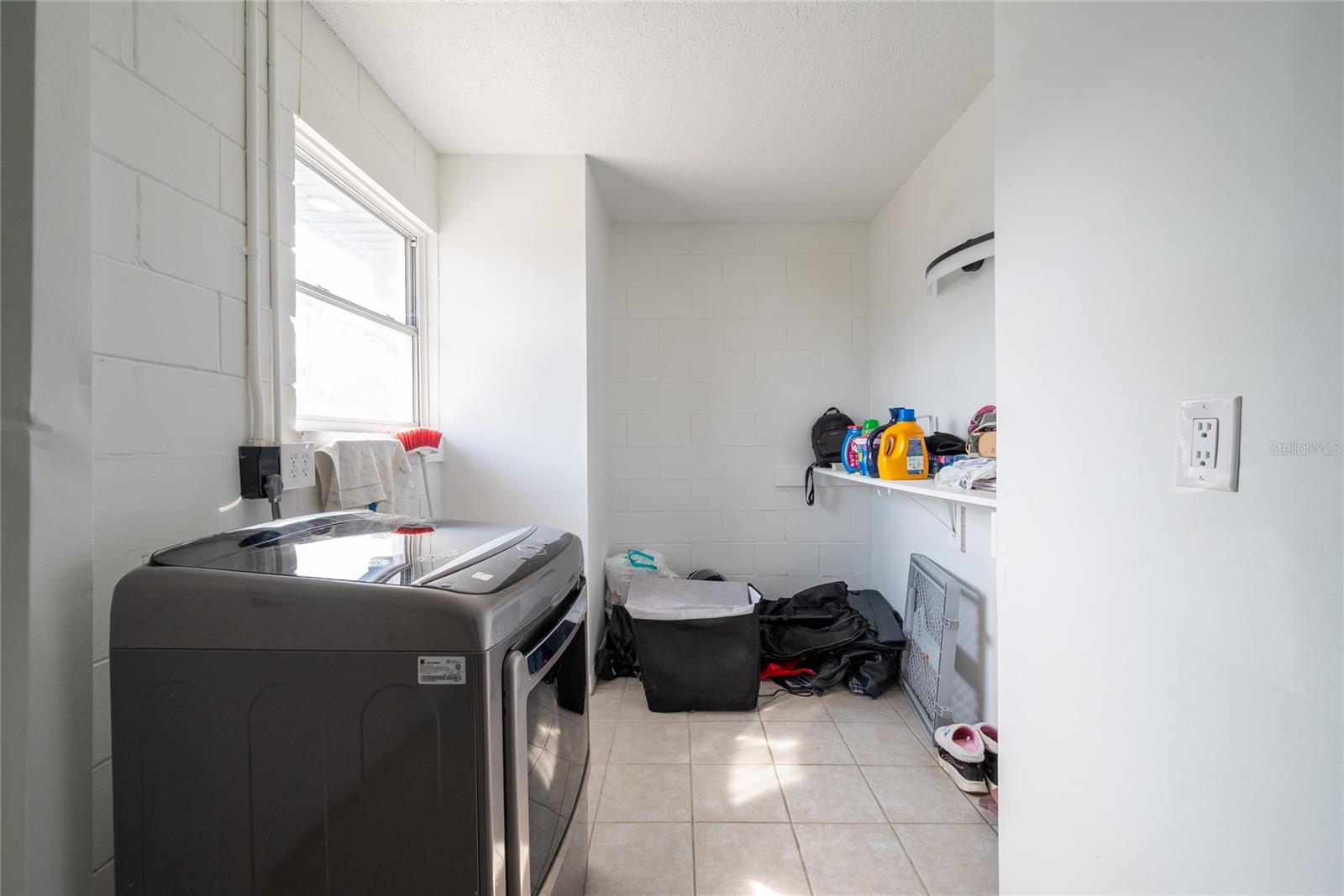 Image 44 of 50 For 1805 Saint Charles Terrace