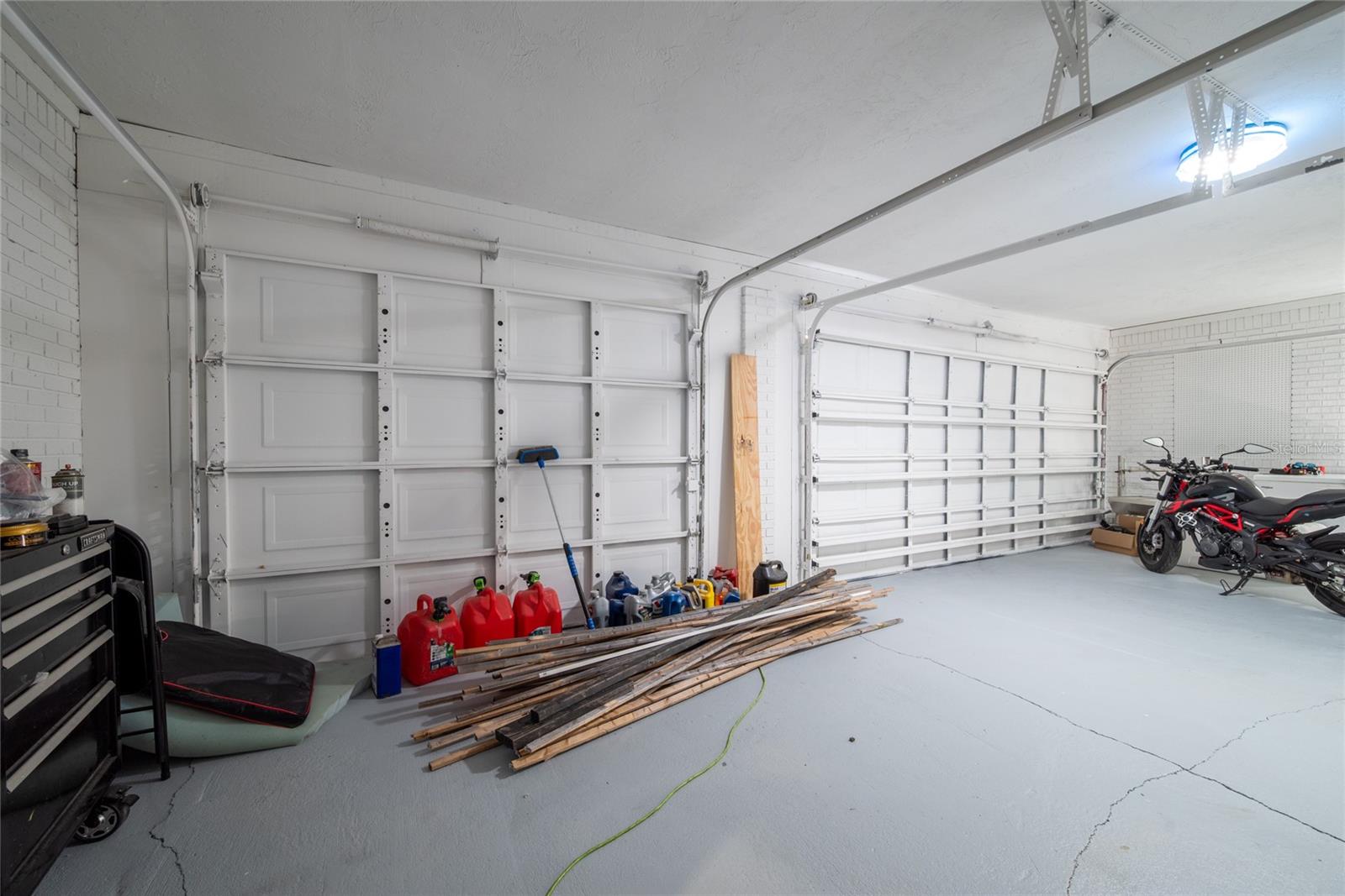 Image 49 of 50 For 1805 Saint Charles Terrace