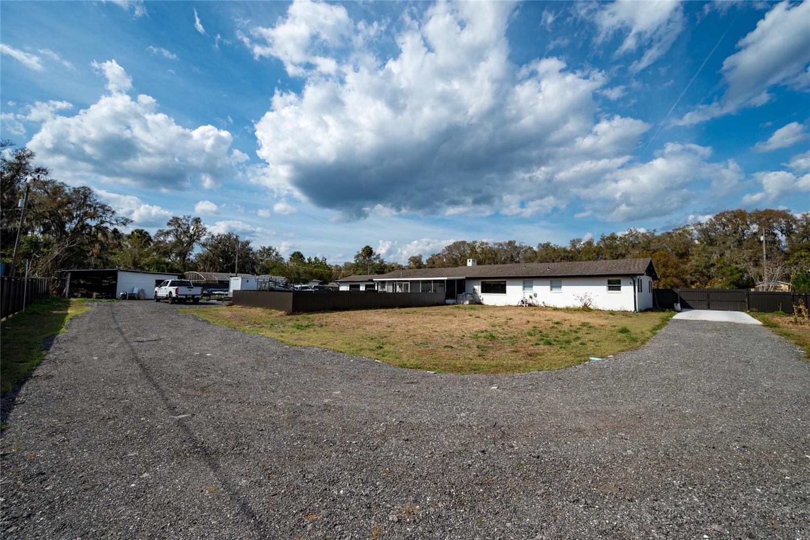 Image 8 of 50 For 1805 Saint Charles Terrace