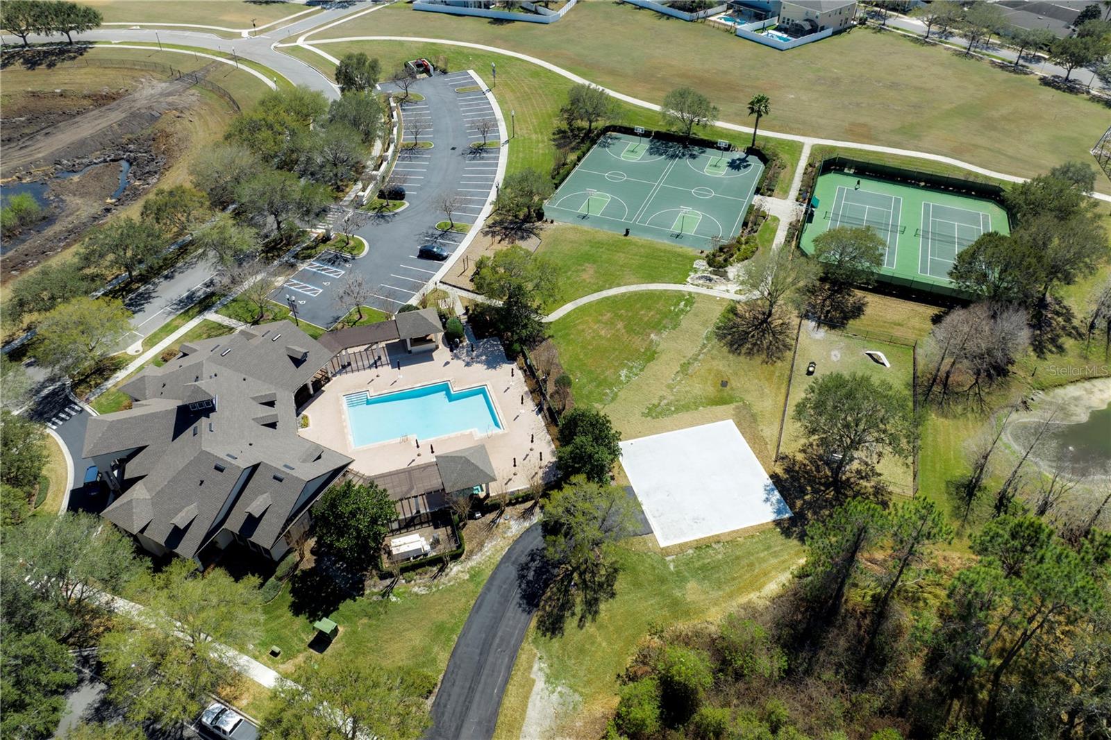 Image 21 of 26 For 14447 Prunningwood Place