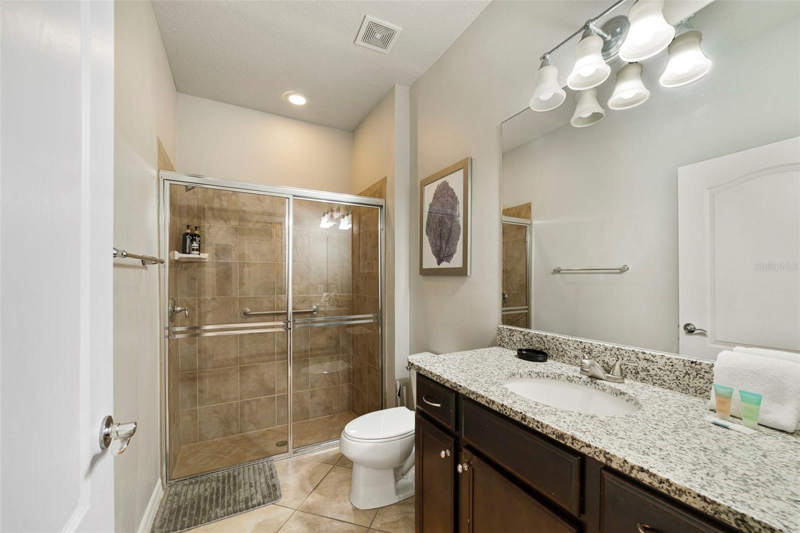 Image 13 of 35 For 2058 Rome Drive