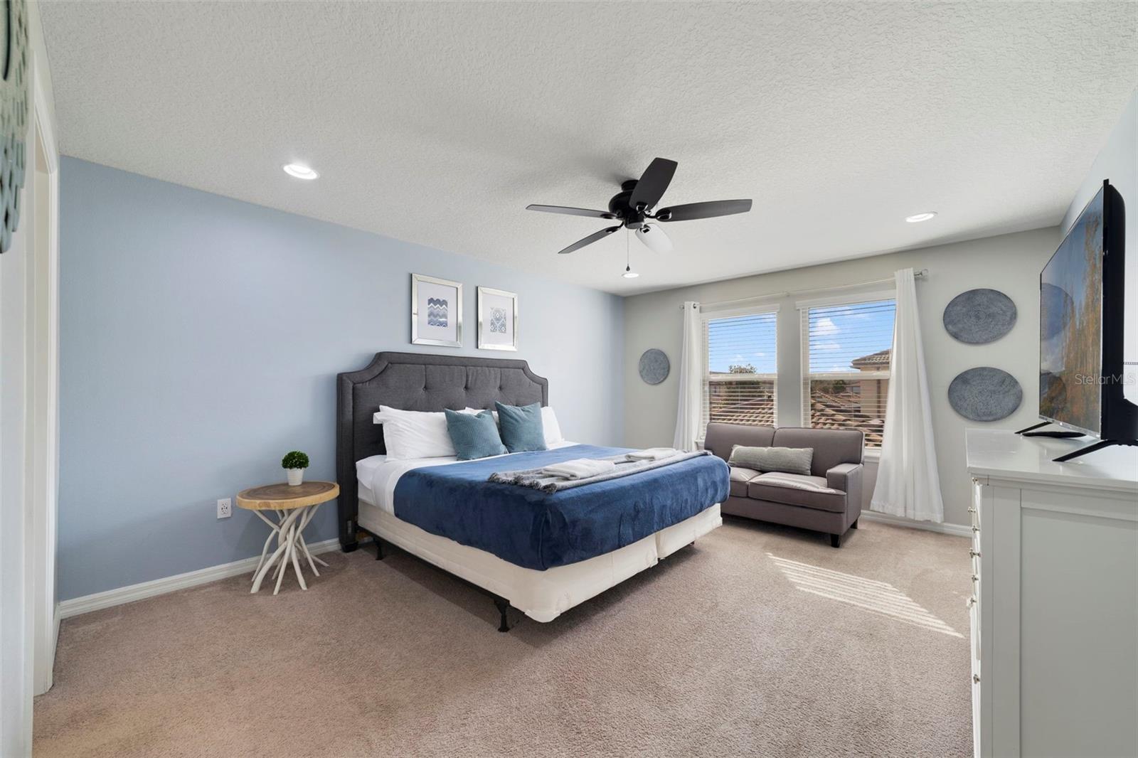 Image 15 of 35 For 2058 Rome Drive