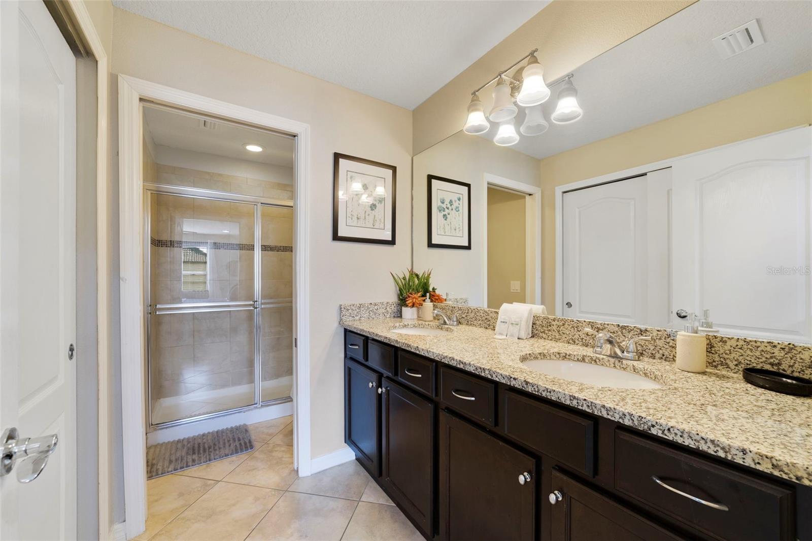 Image 17 of 35 For 2058 Rome Drive