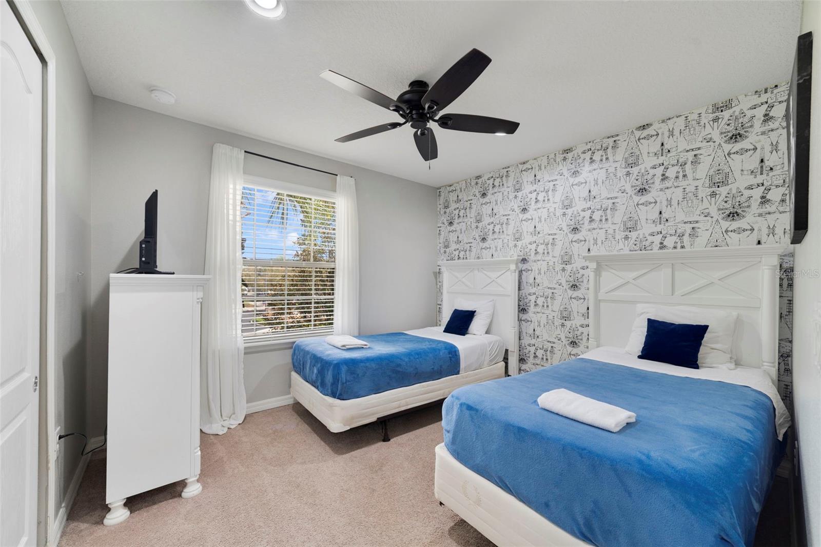 Image 20 of 35 For 2058 Rome Drive