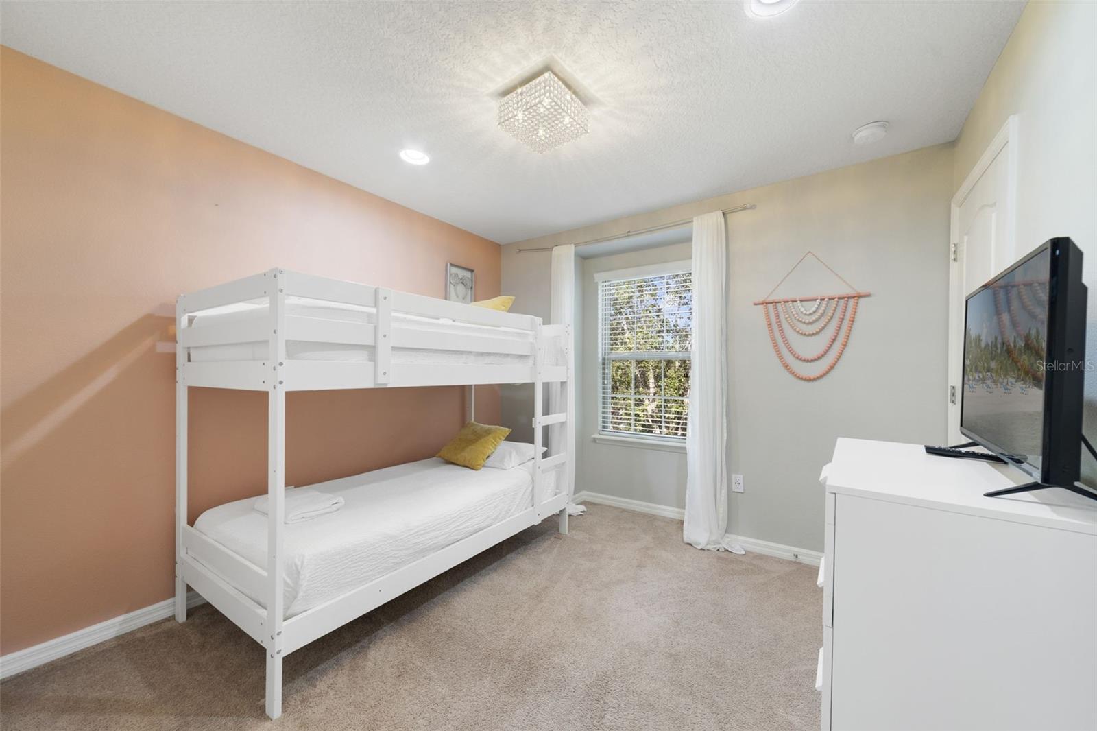 Image 22 of 35 For 2058 Rome Drive