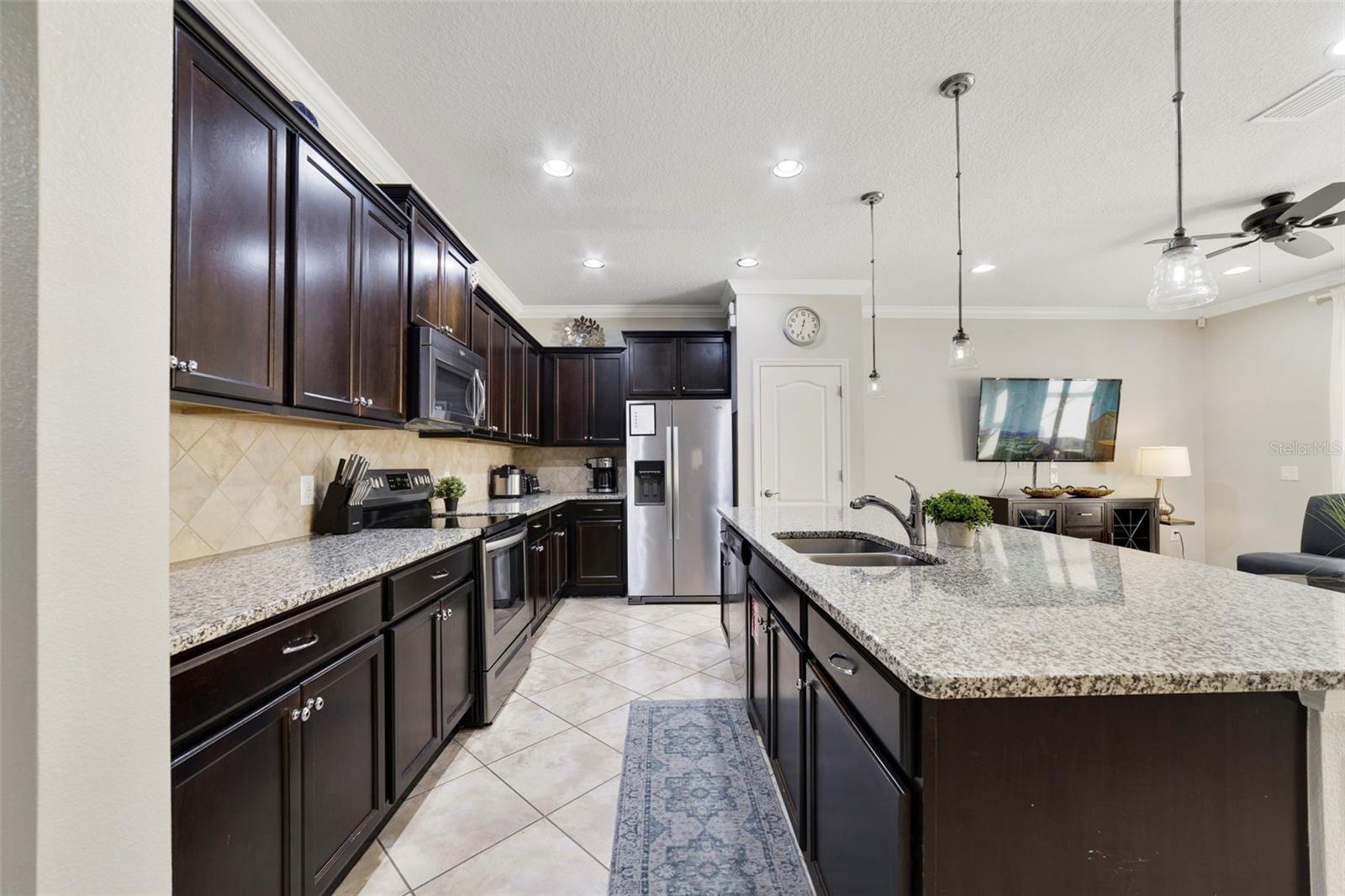 Image 5 of 35 For 2058 Rome Drive