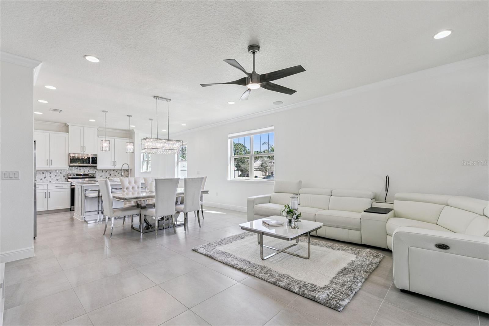 Image 6 of 34 For 3403 Sagebrush Street