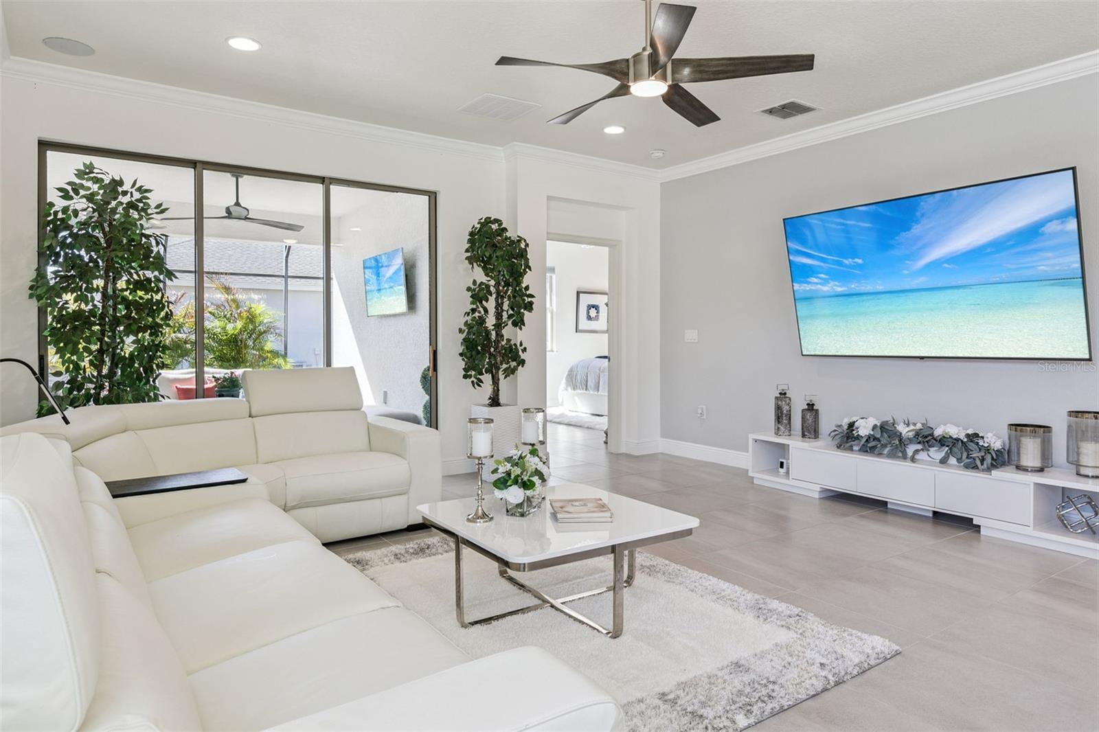 Image 8 of 34 For 3403 Sagebrush Street