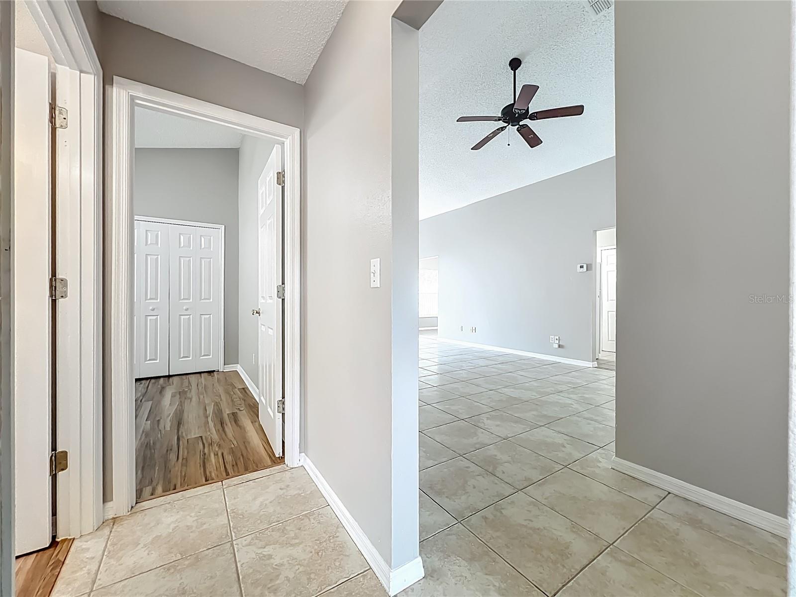 Image 21 of 54 For 5626 Elizabeth Rose Square