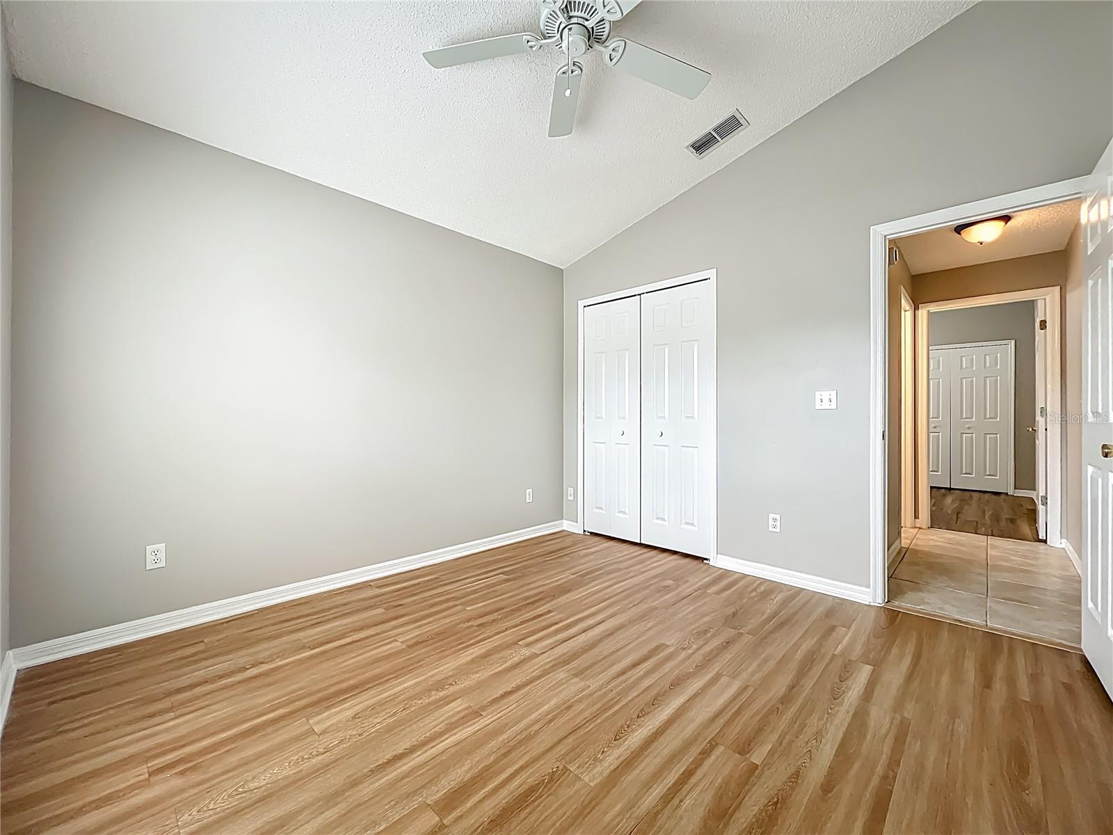 Image 26 of 54 For 5626 Elizabeth Rose Square