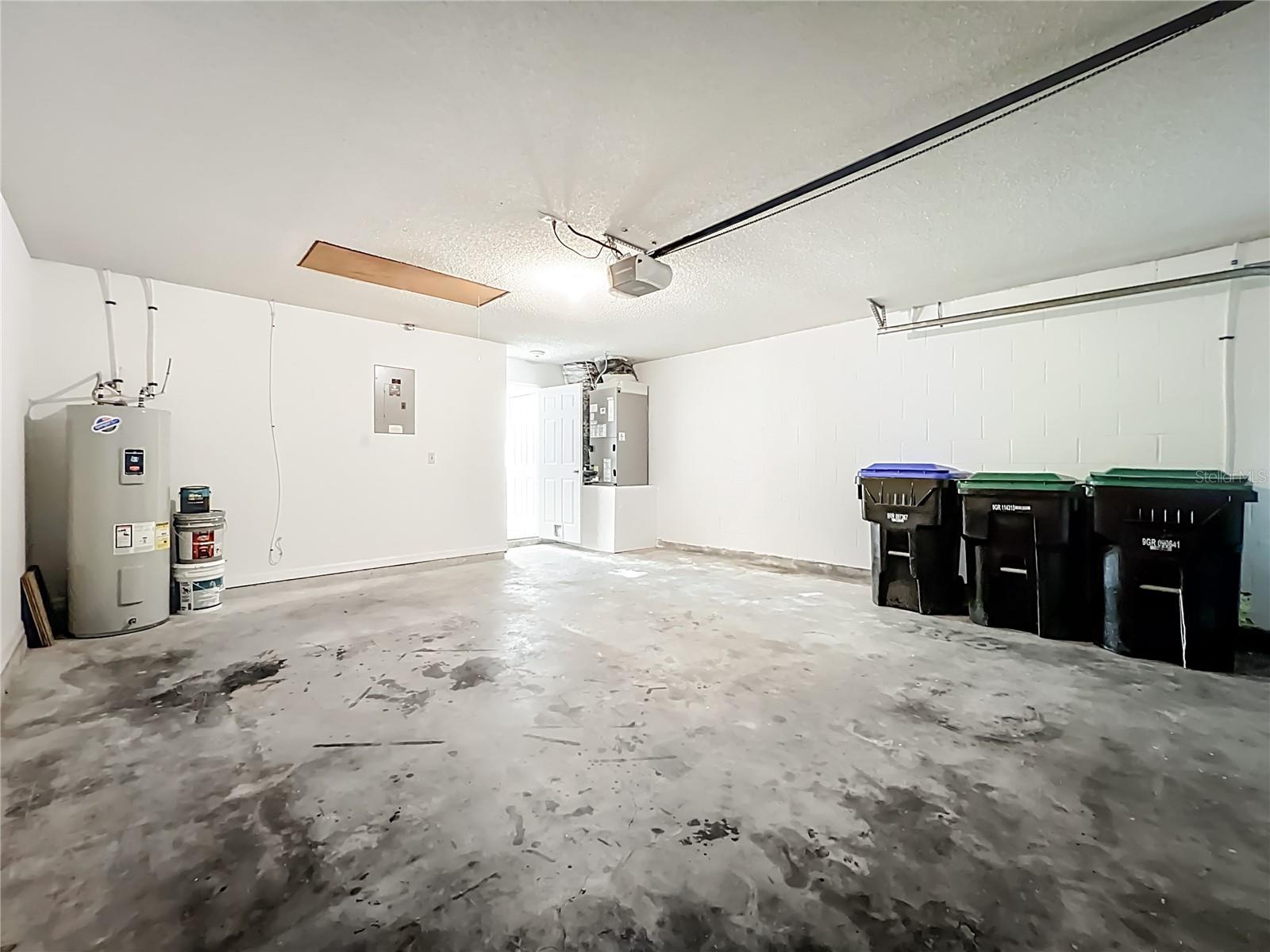 Image 38 of 54 For 5626 Elizabeth Rose Square