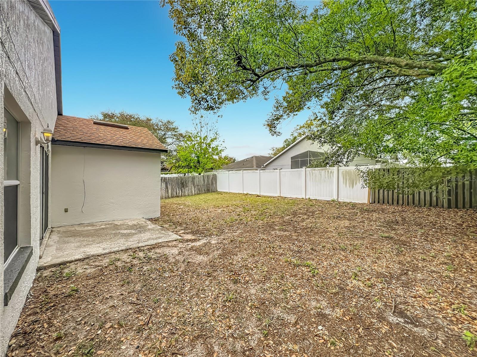 Image 40 of 54 For 5626 Elizabeth Rose Square