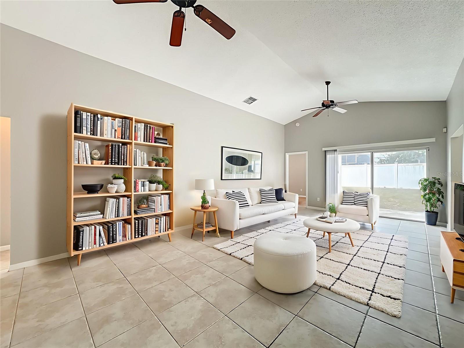 Image 5 of 54 For 5626 Elizabeth Rose Square