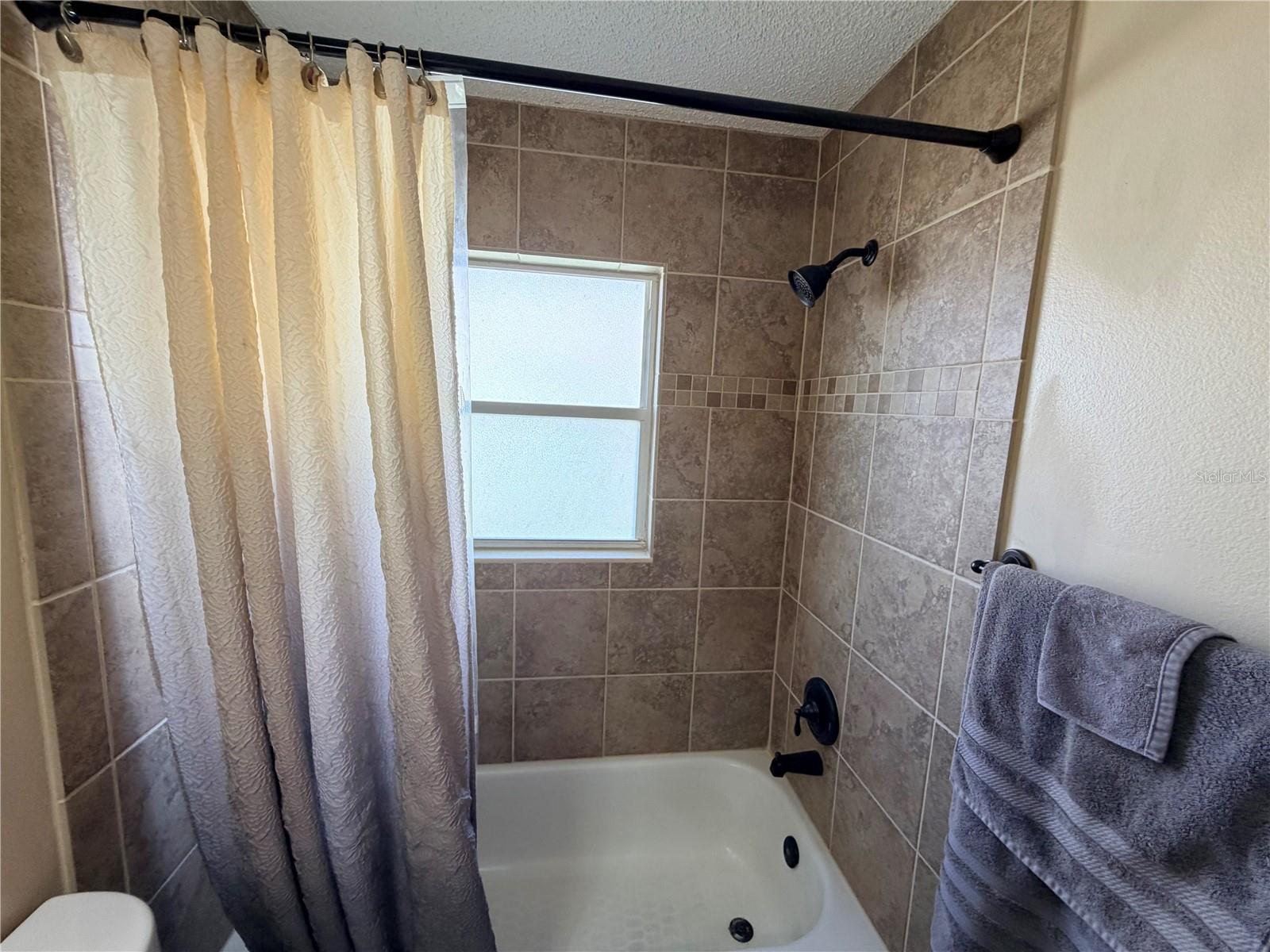 Image 21 of 31 For 8445 National Drive