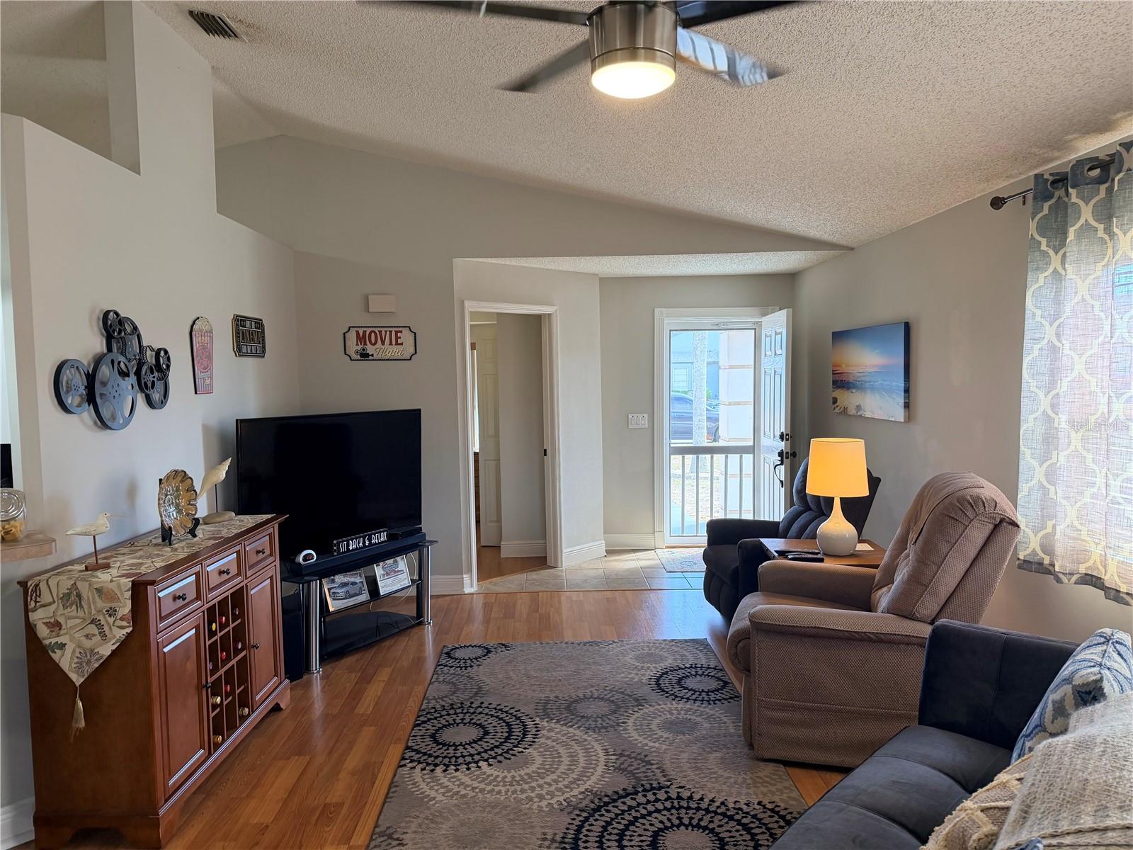 Image 5 of 31 For 8445 National Drive