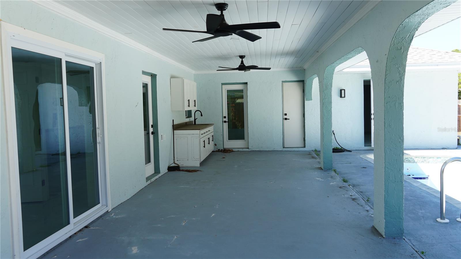 Image 21 of 21 For 23268 Avacado Avenue