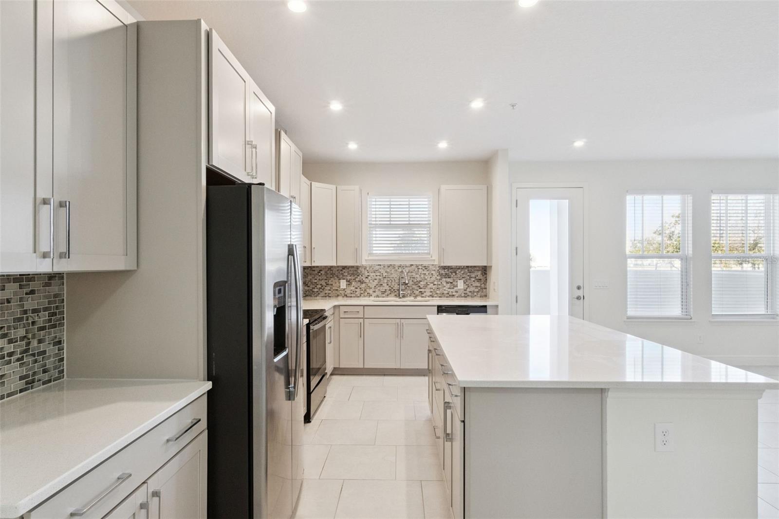 Image 5 of 32 For 14235 Kellogg Avenue