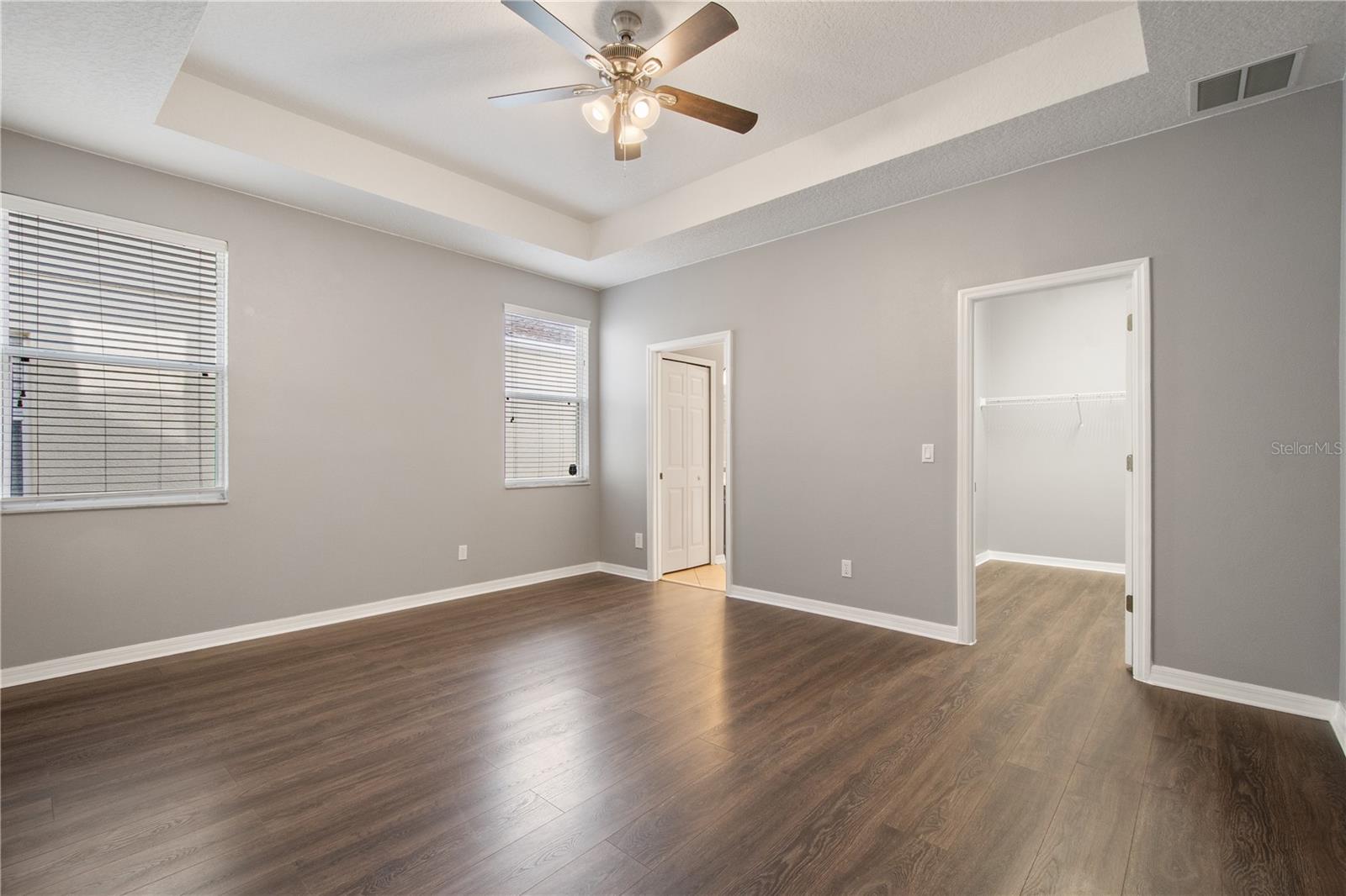 Image 26 of 52 For 13118 Sunkiss Loop