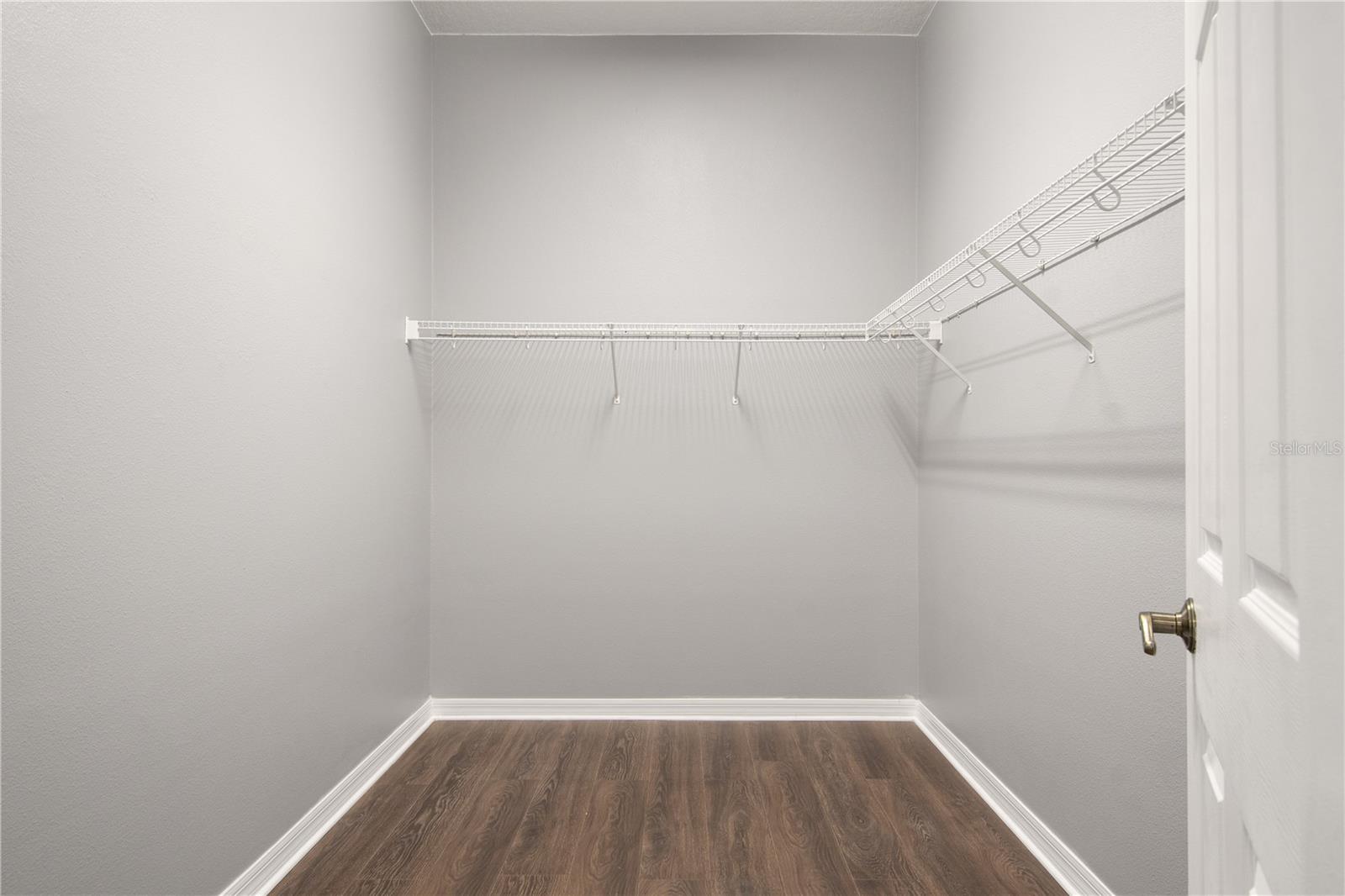 Image 32 of 52 For 13118 Sunkiss Loop