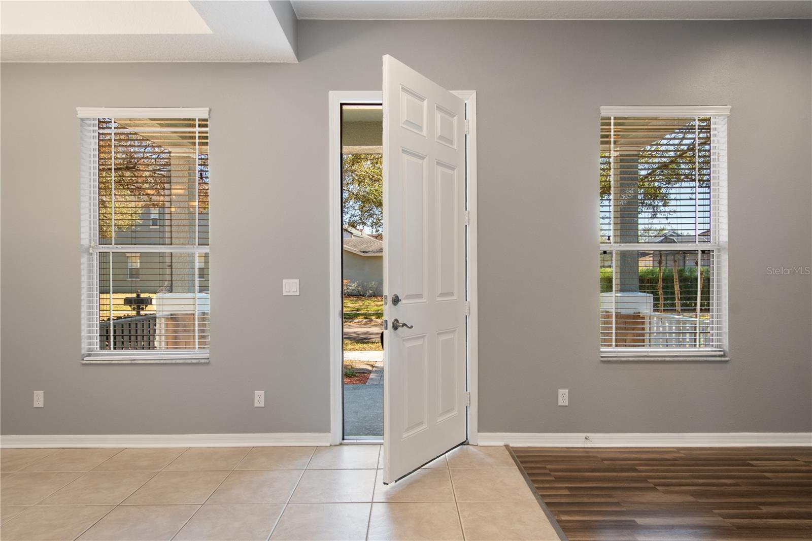 Image 5 of 52 For 13118 Sunkiss Loop