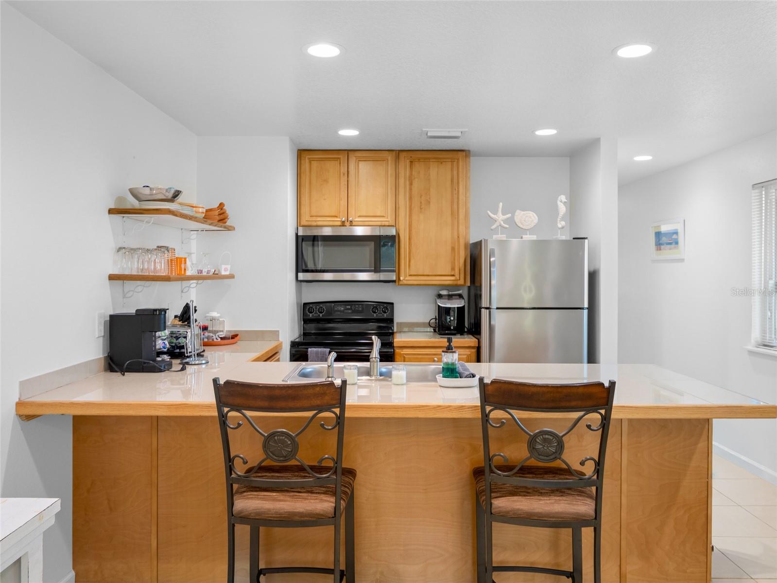 Image 17 of 36 For 222 Rosa L Jones