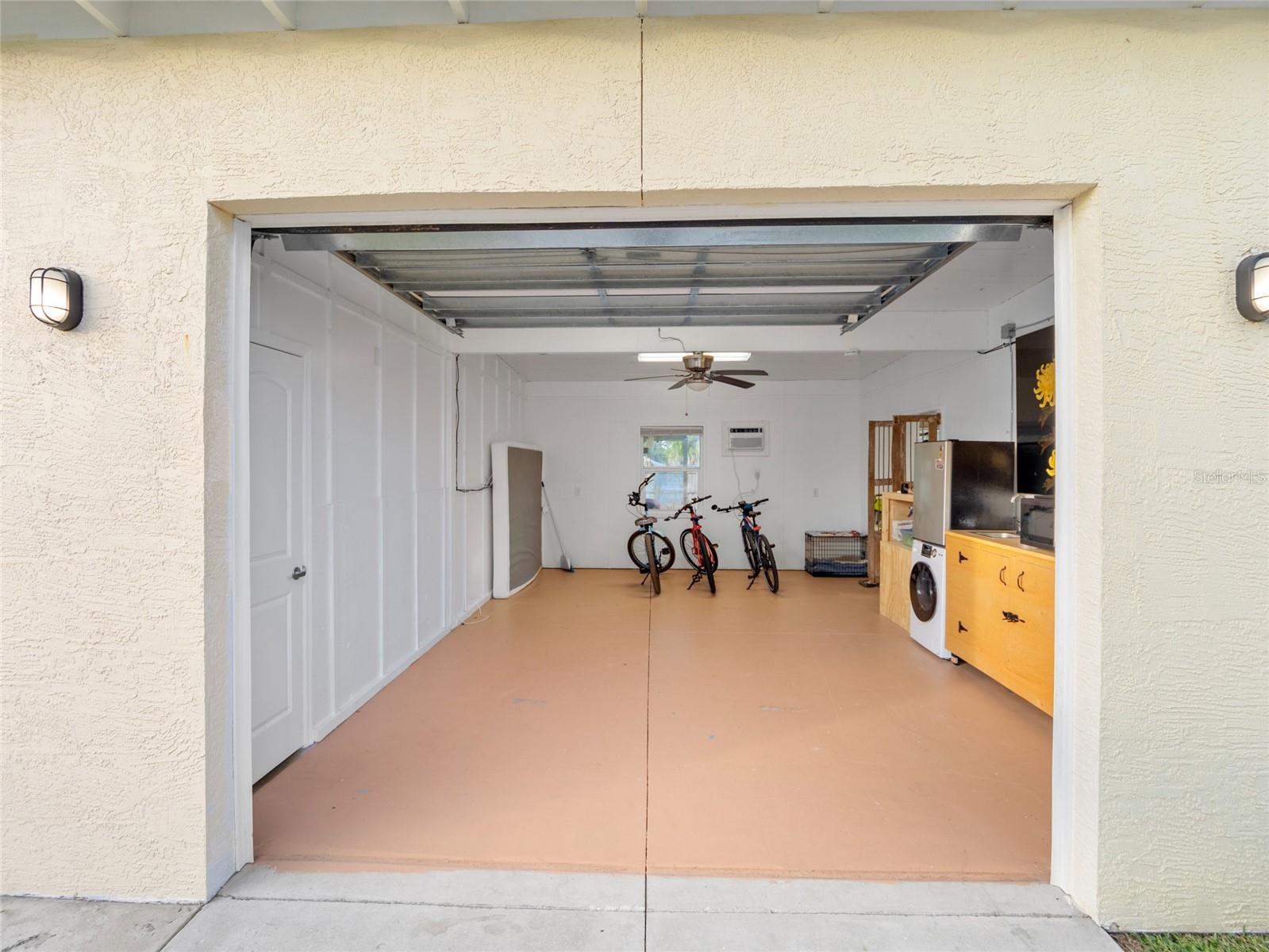 Image 28 of 36 For 222 Rosa L Jones