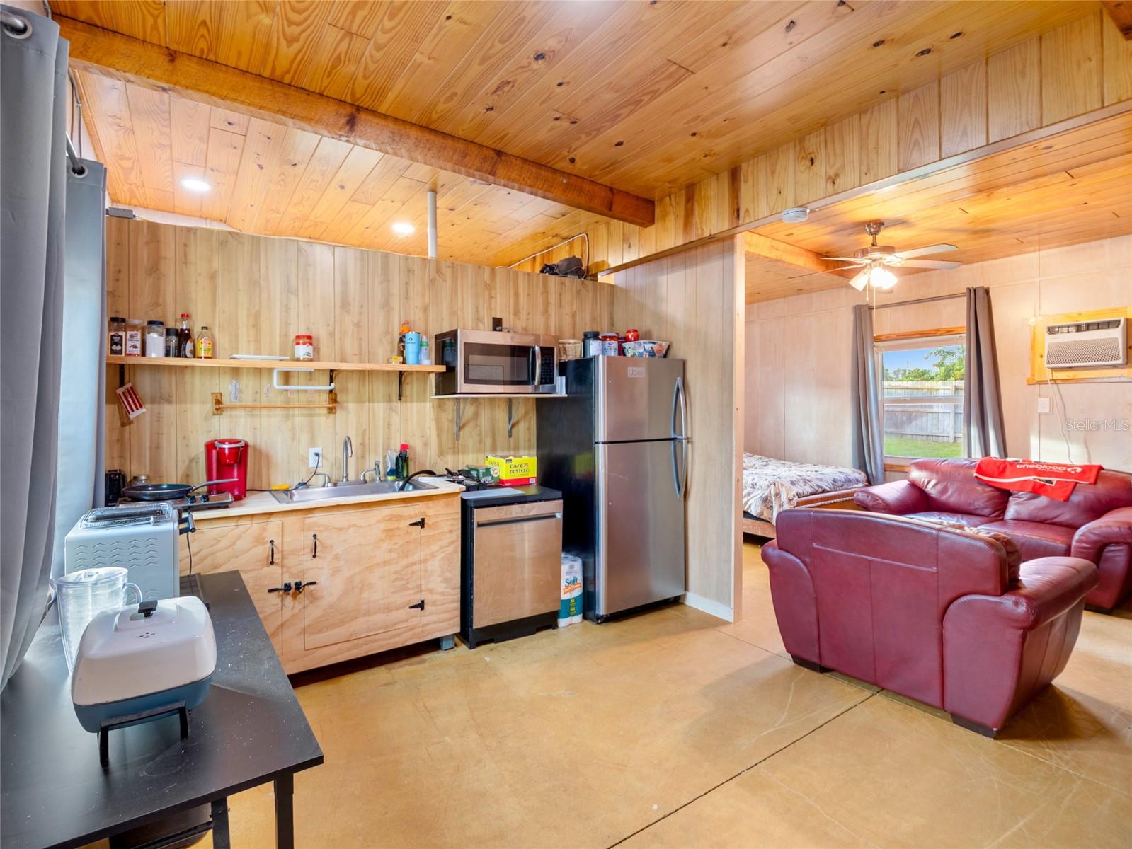 Image 5 of 36 For 222 Rosa L Jones