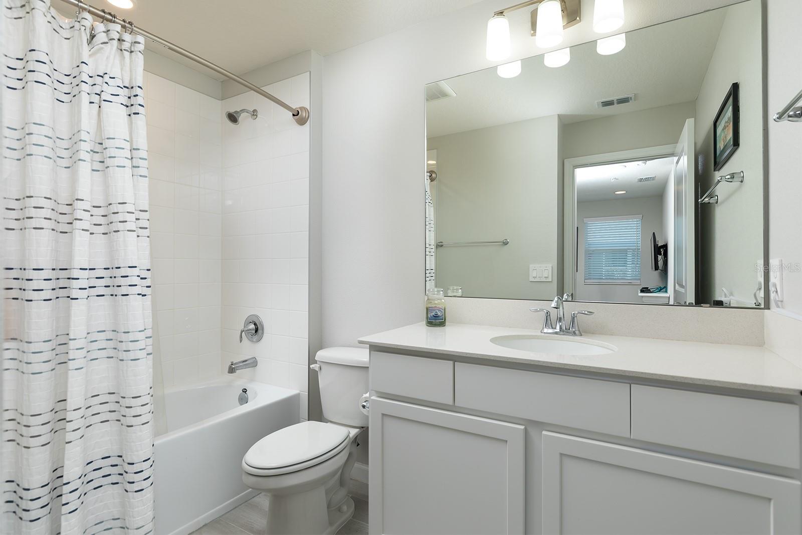 Image 12 of 22 For 170 Cape Honeysuckle Place