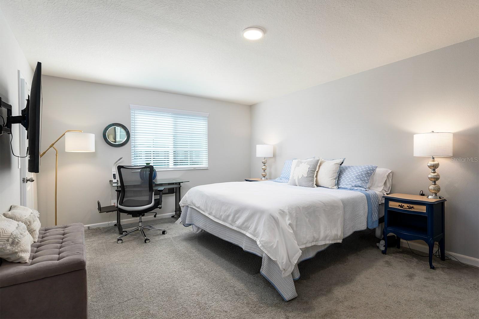 Image 14 of 22 For 170 Cape Honeysuckle Place