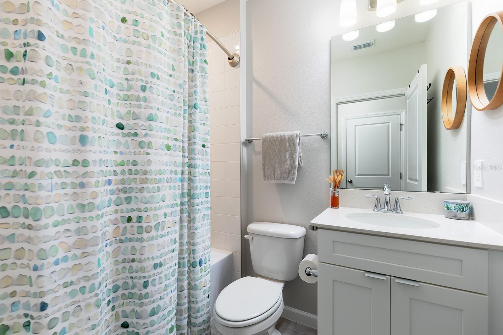 Image 9 of 22 For 170 Cape Honeysuckle Place