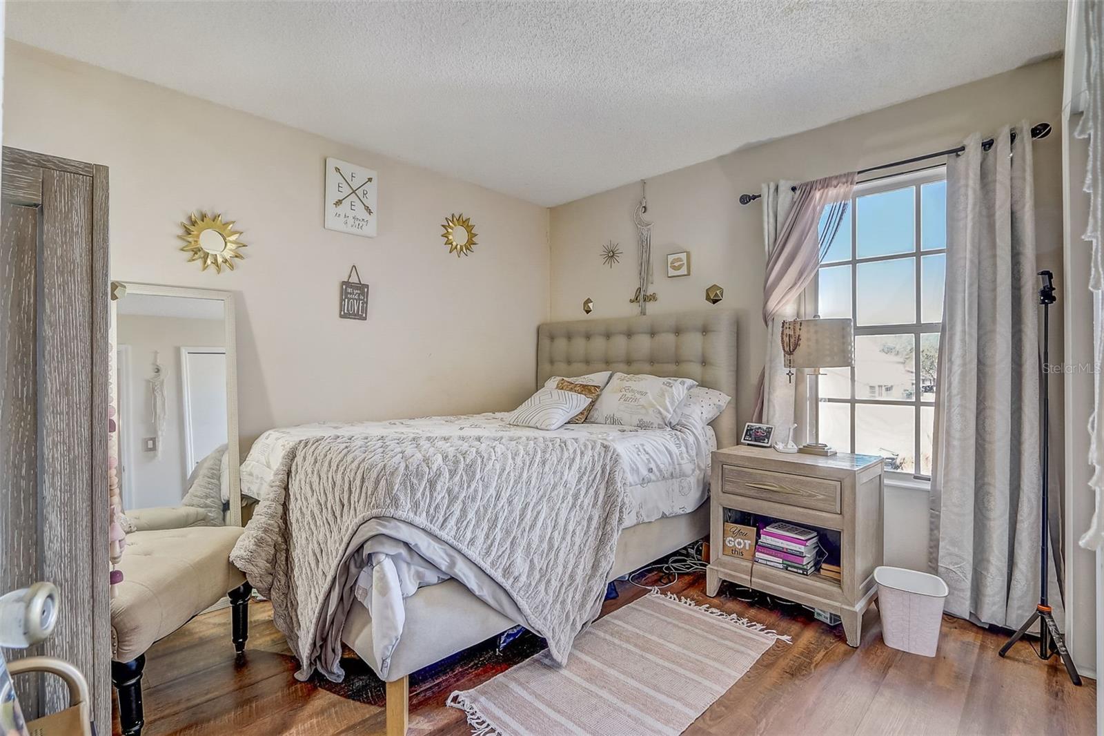 Image 24 of 46 For 14682 Laguna Beach Circle