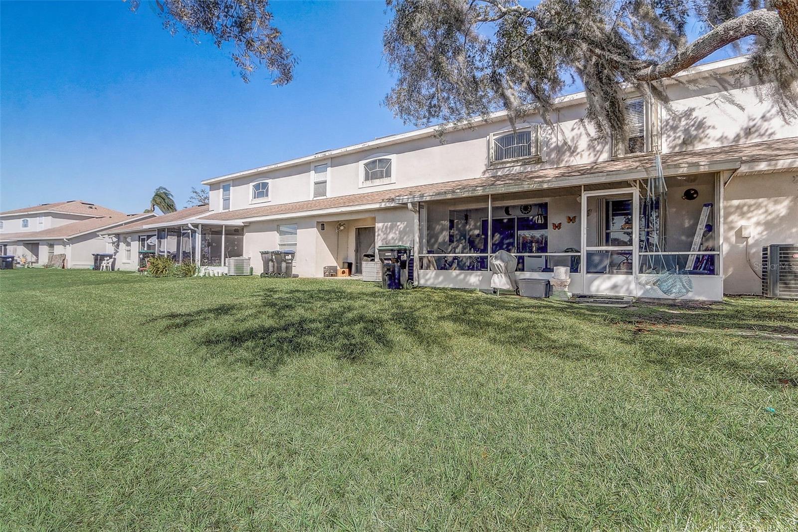 Image 36 of 46 For 14682 Laguna Beach Circle