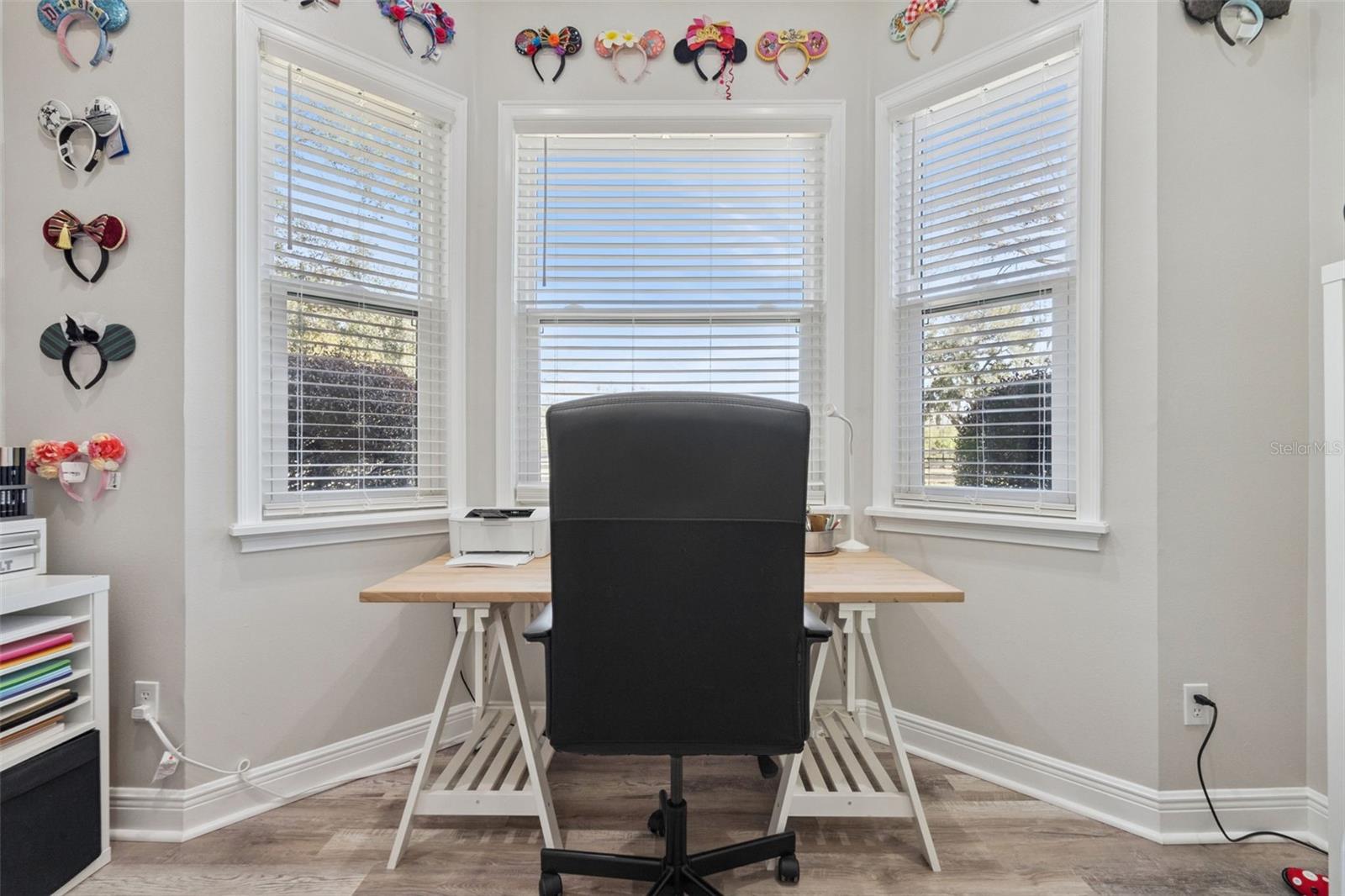 Image 36 of 59 For 7100 Redwing Road