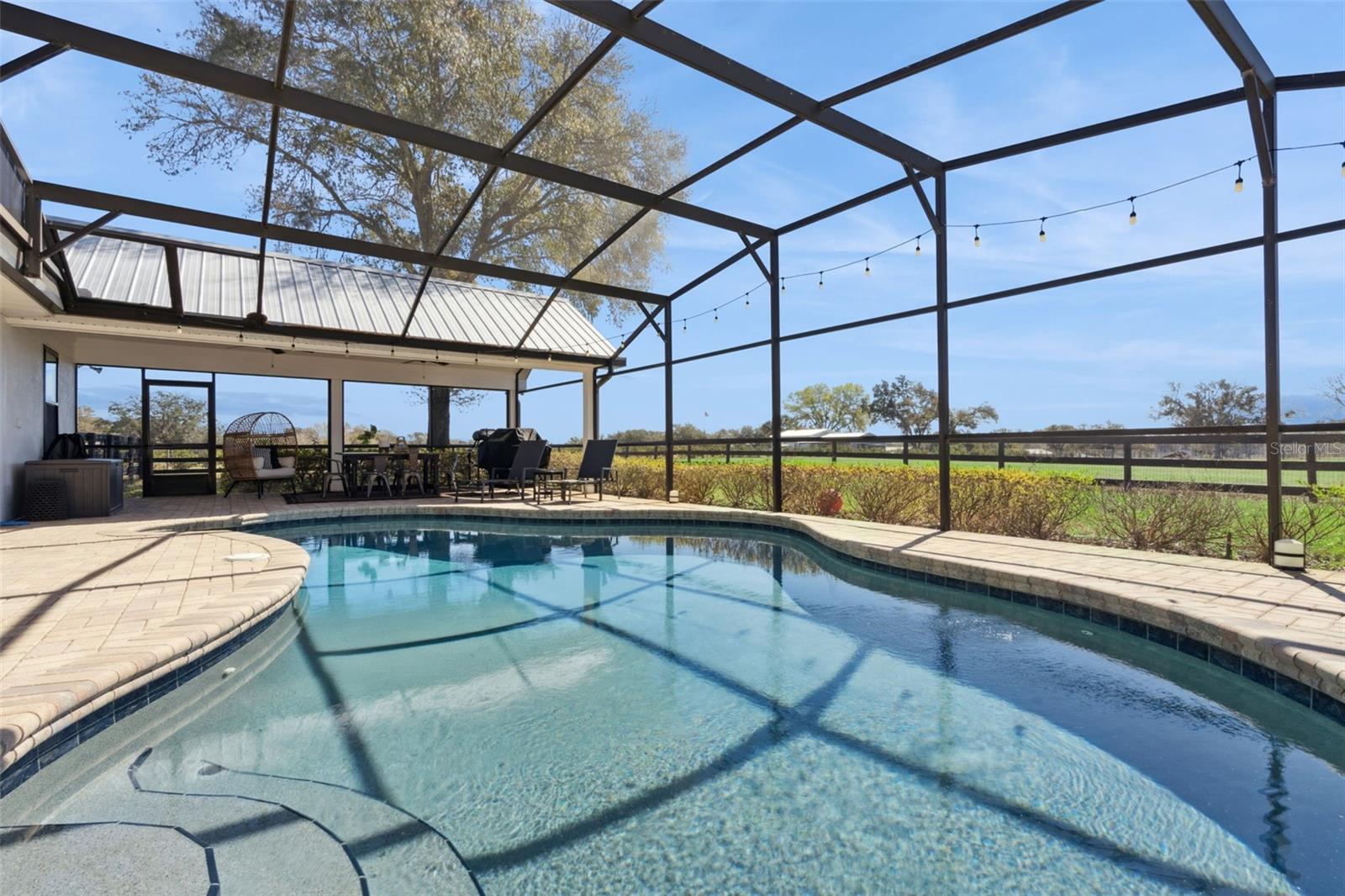 Image 41 of 59 For 7100 Redwing Road