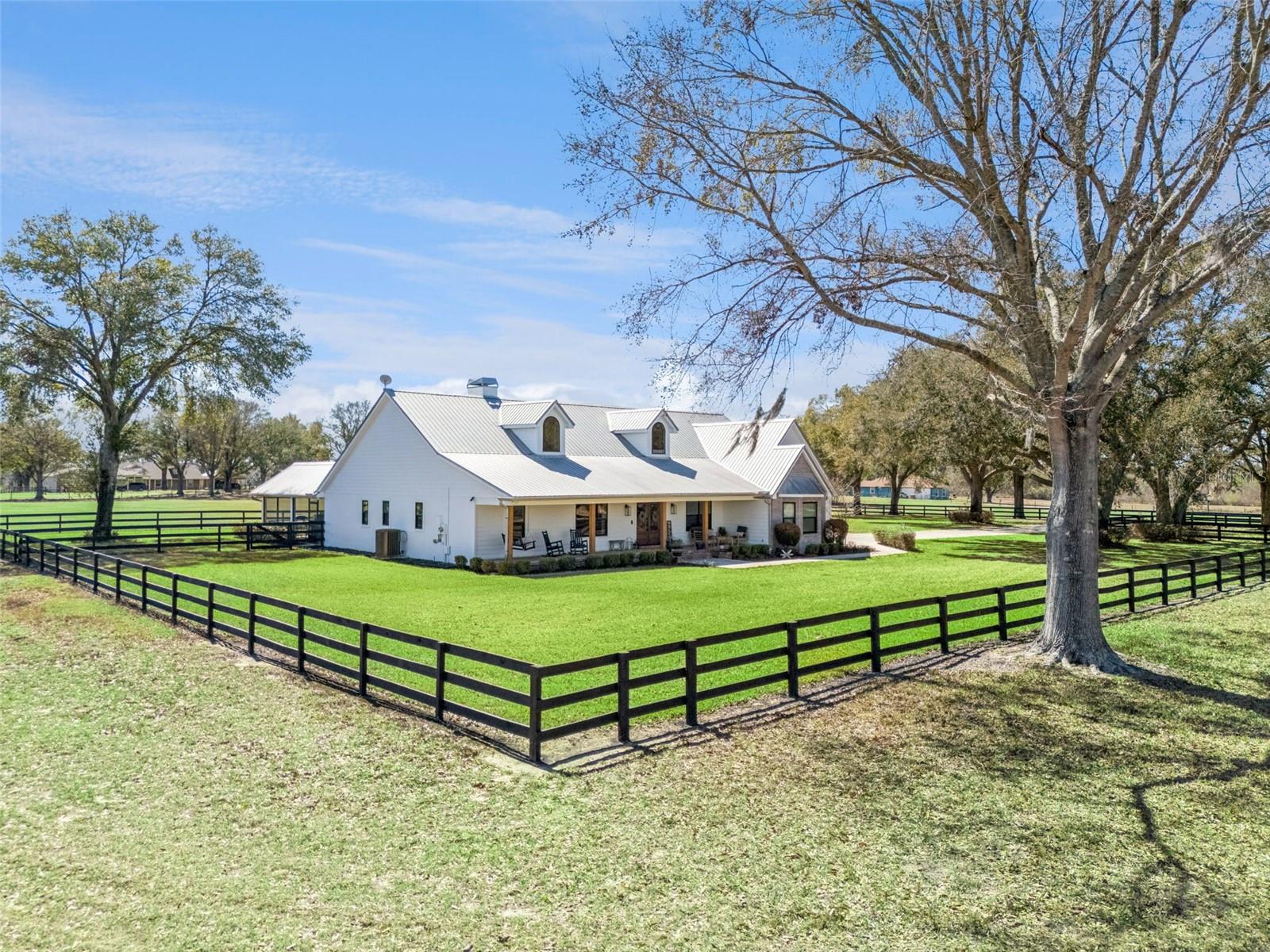 Image 43 of 59 For 7100 Redwing Road