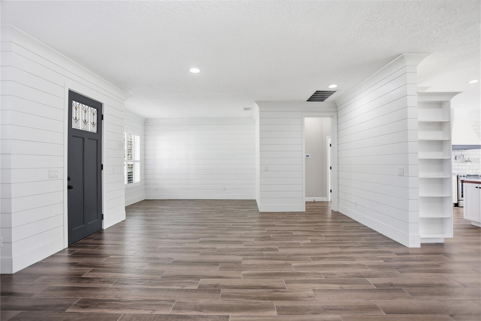 Image 5 of 47 For 8 Winters Landing Drive