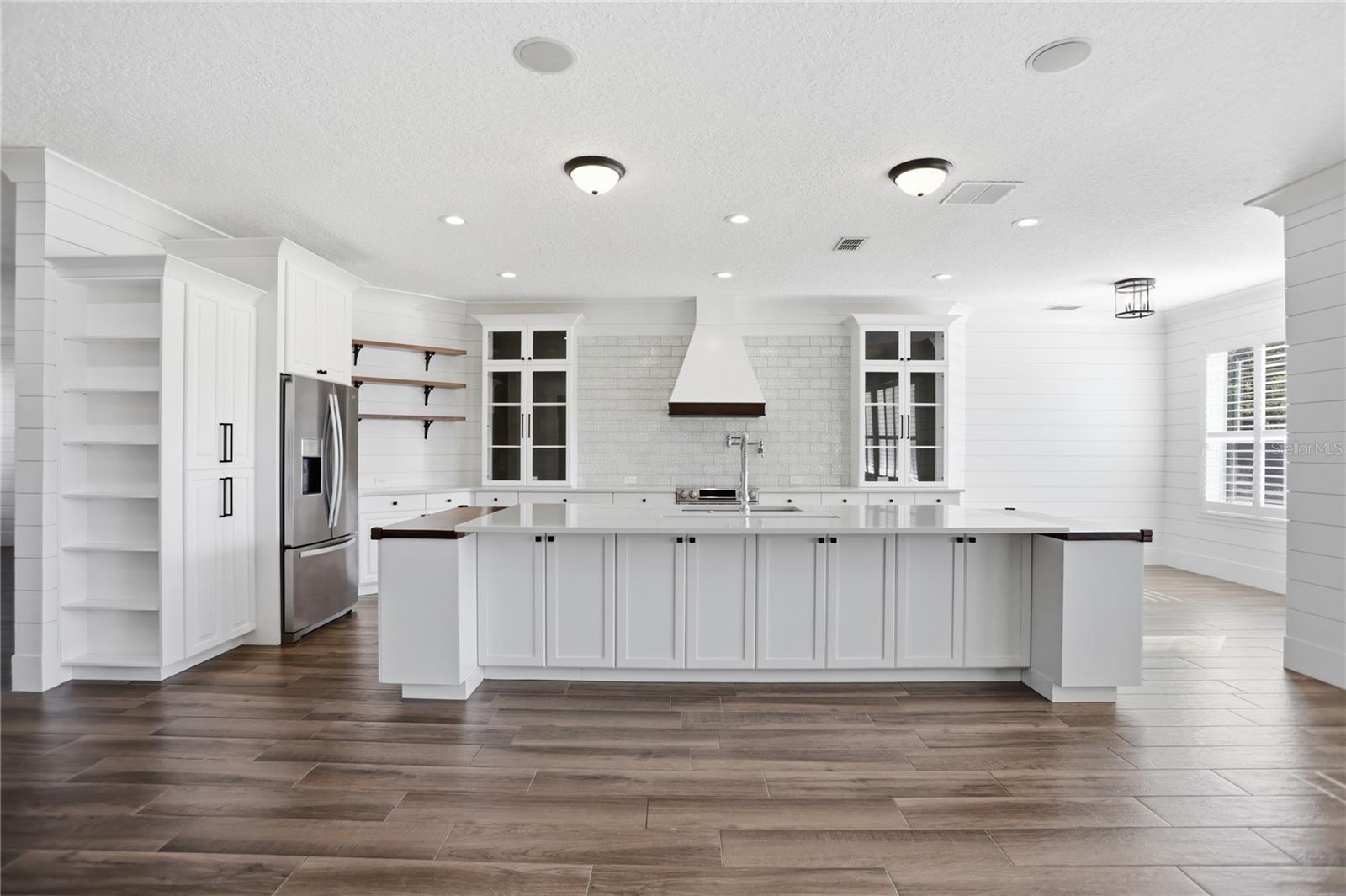 Image 9 of 47 For 8 Winters Landing Drive