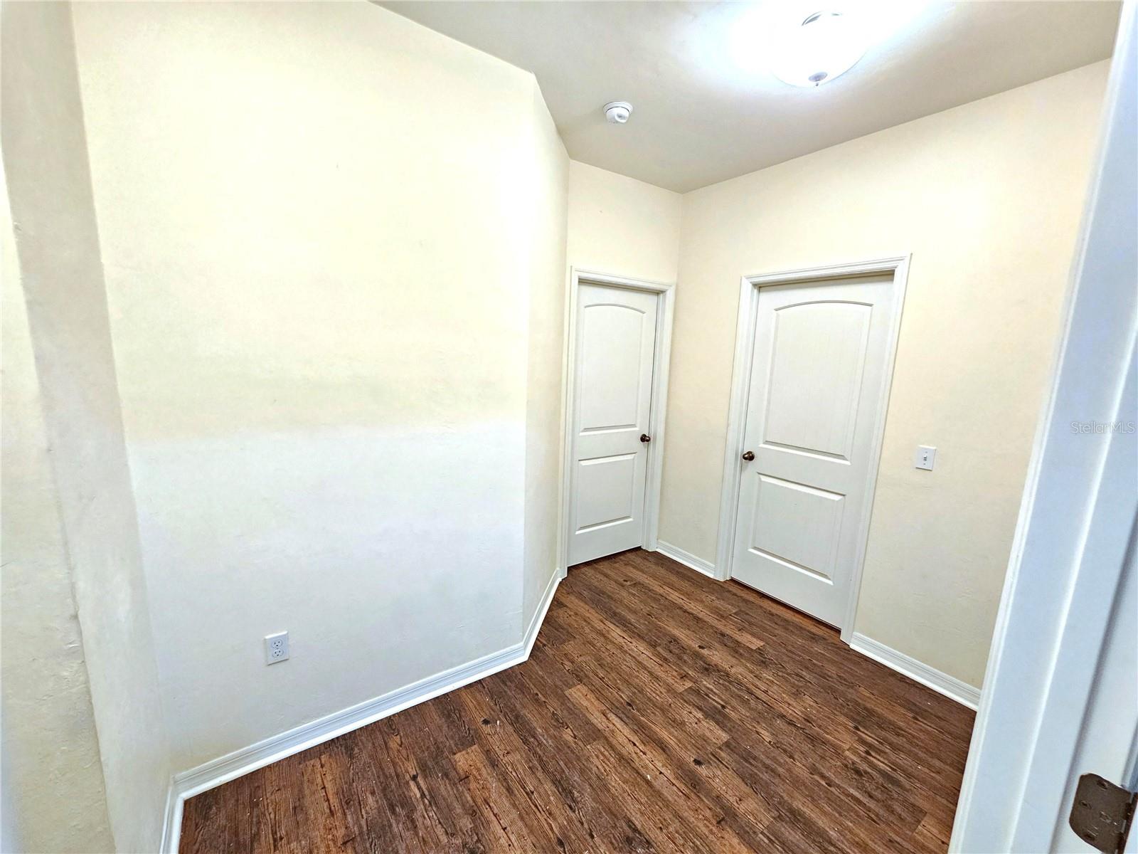 Image 20 of 44 For 7873 80th Drive