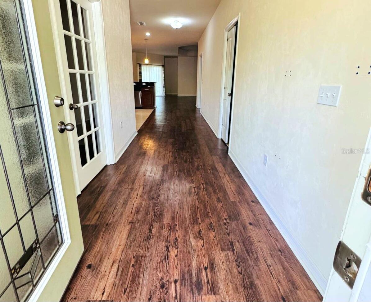 Image 5 of 44 For 7873 80th Drive